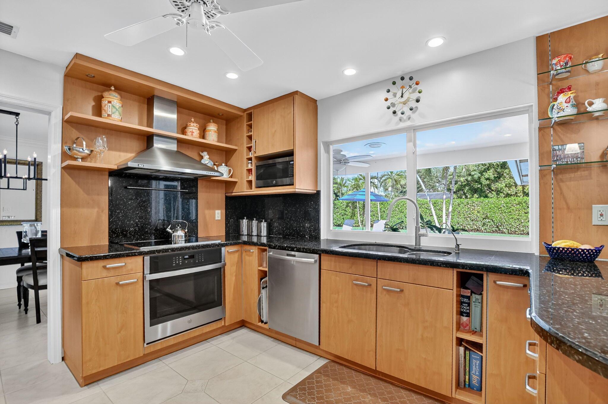 801 SW 16th Street