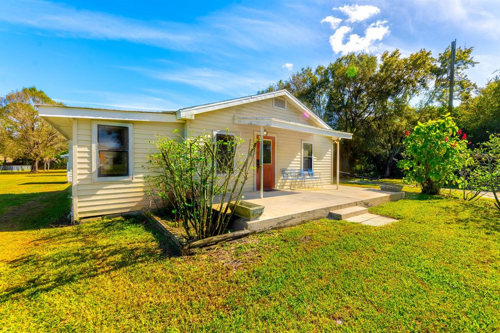 Photo of 6397 Peterson Road, Fort Pierce, FL 34947 (MLS # R10938205)