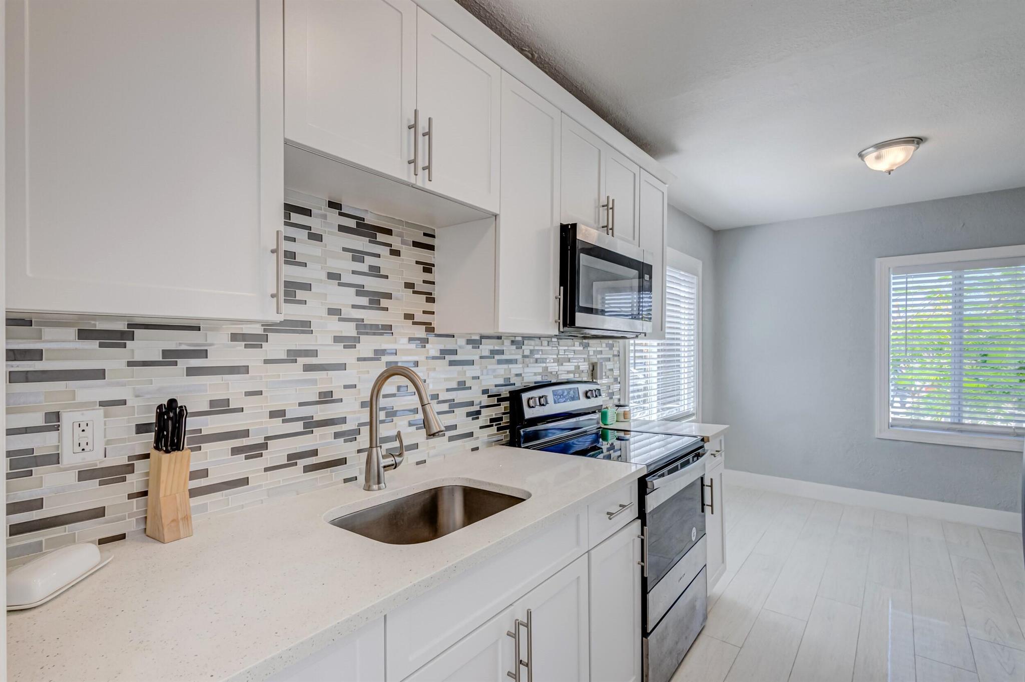 LAKEVIEW RIDGE - Residential