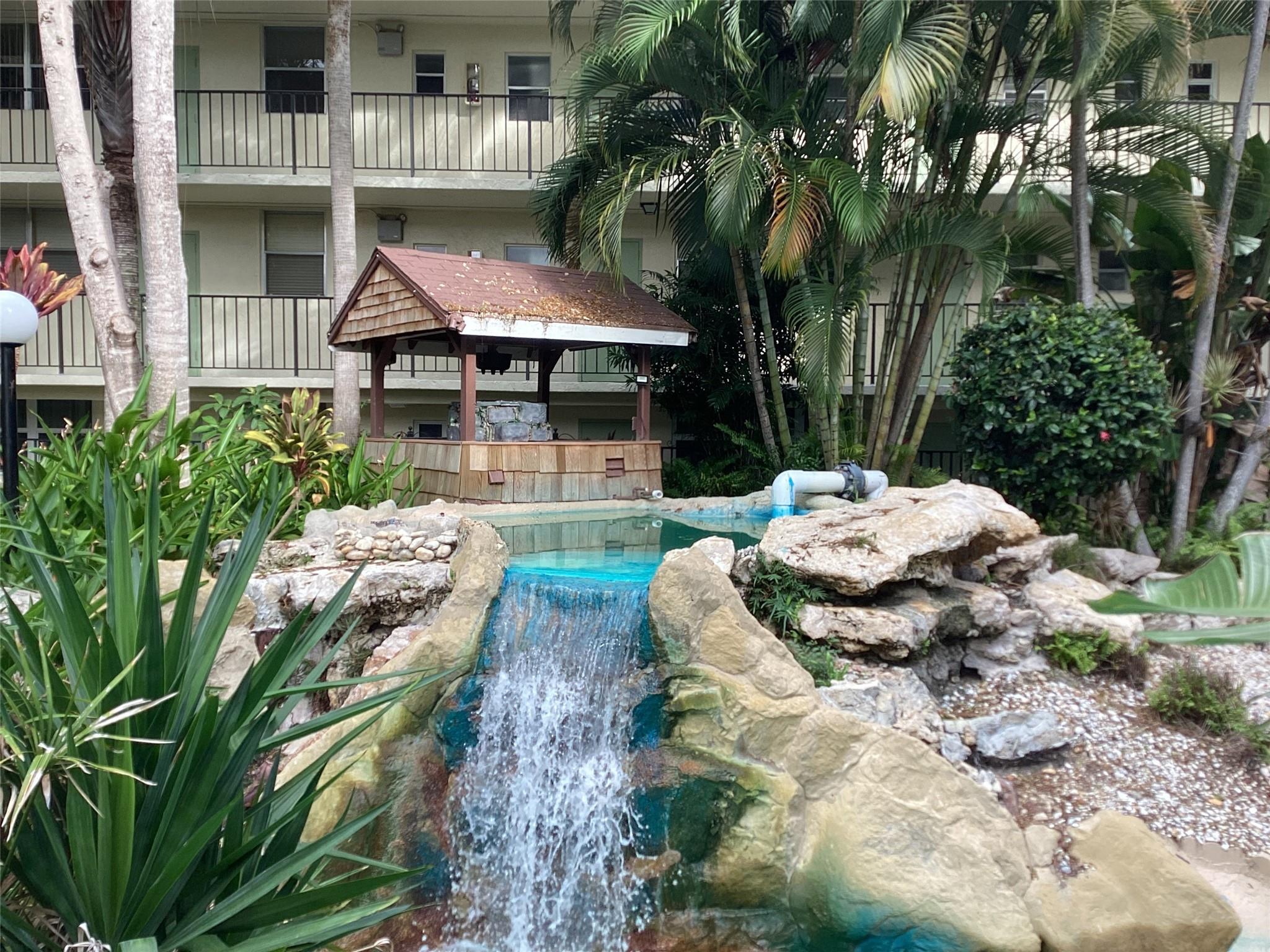 Cross Fox - Residential