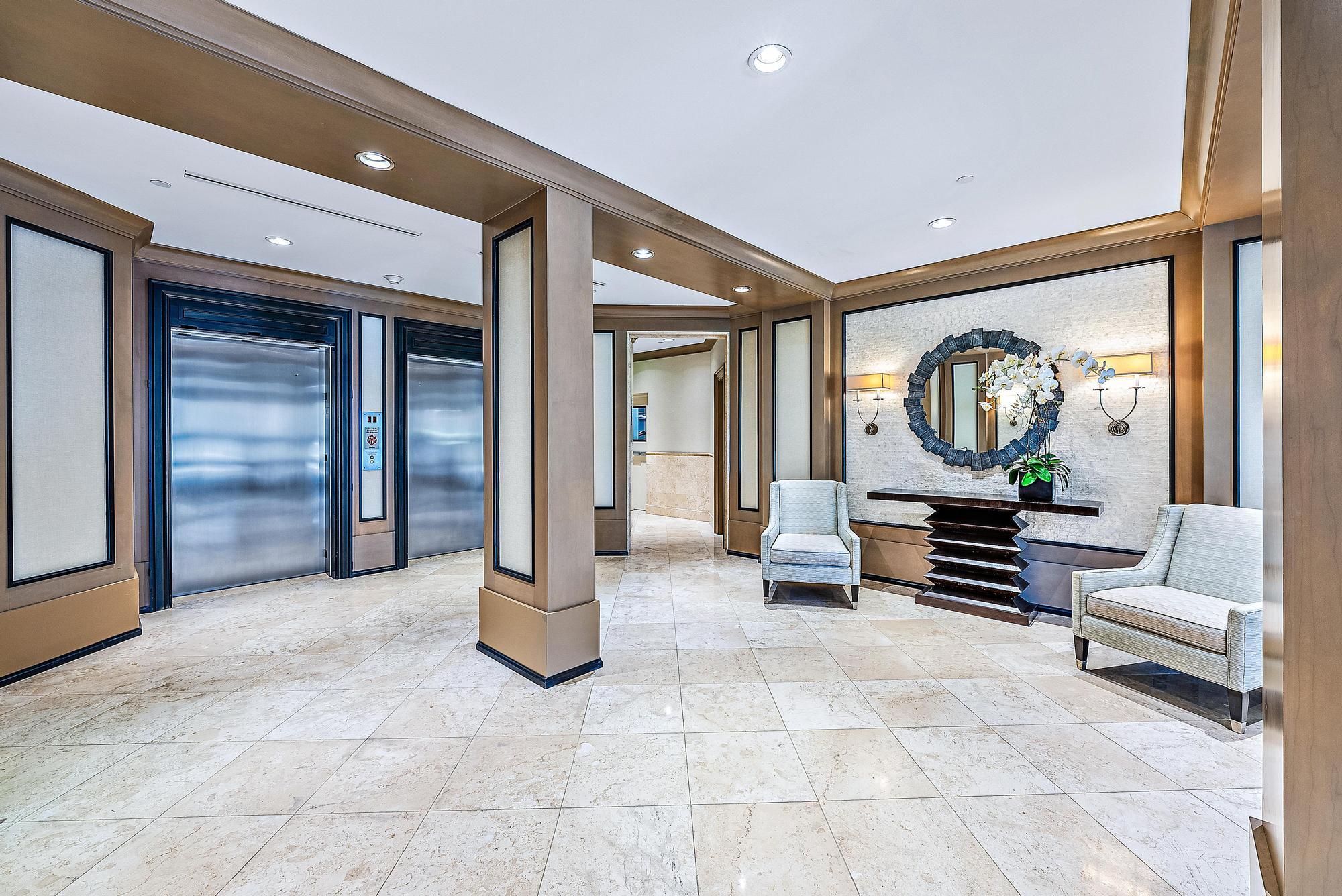 2500 Building - Residential