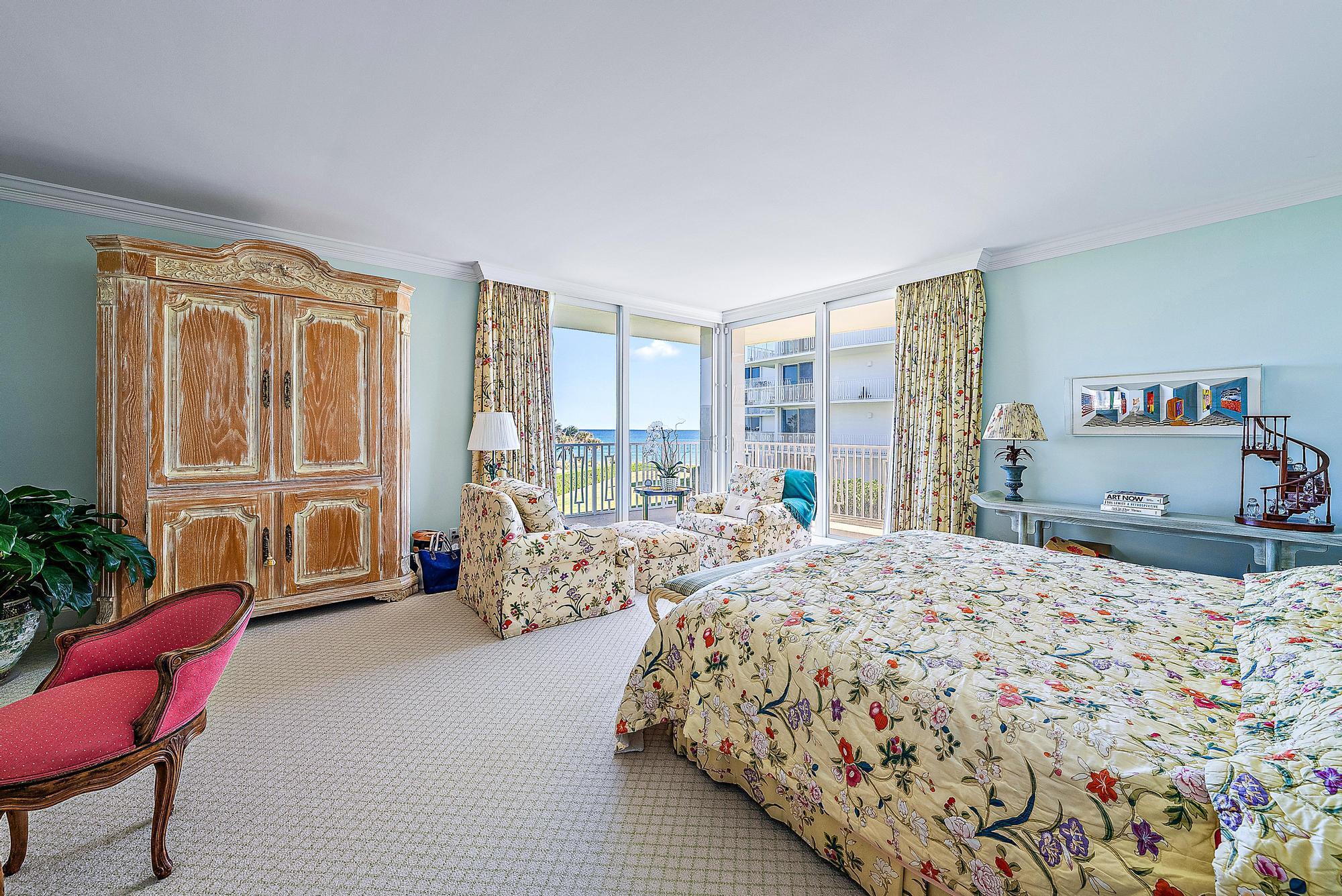 2500 Building - Residential