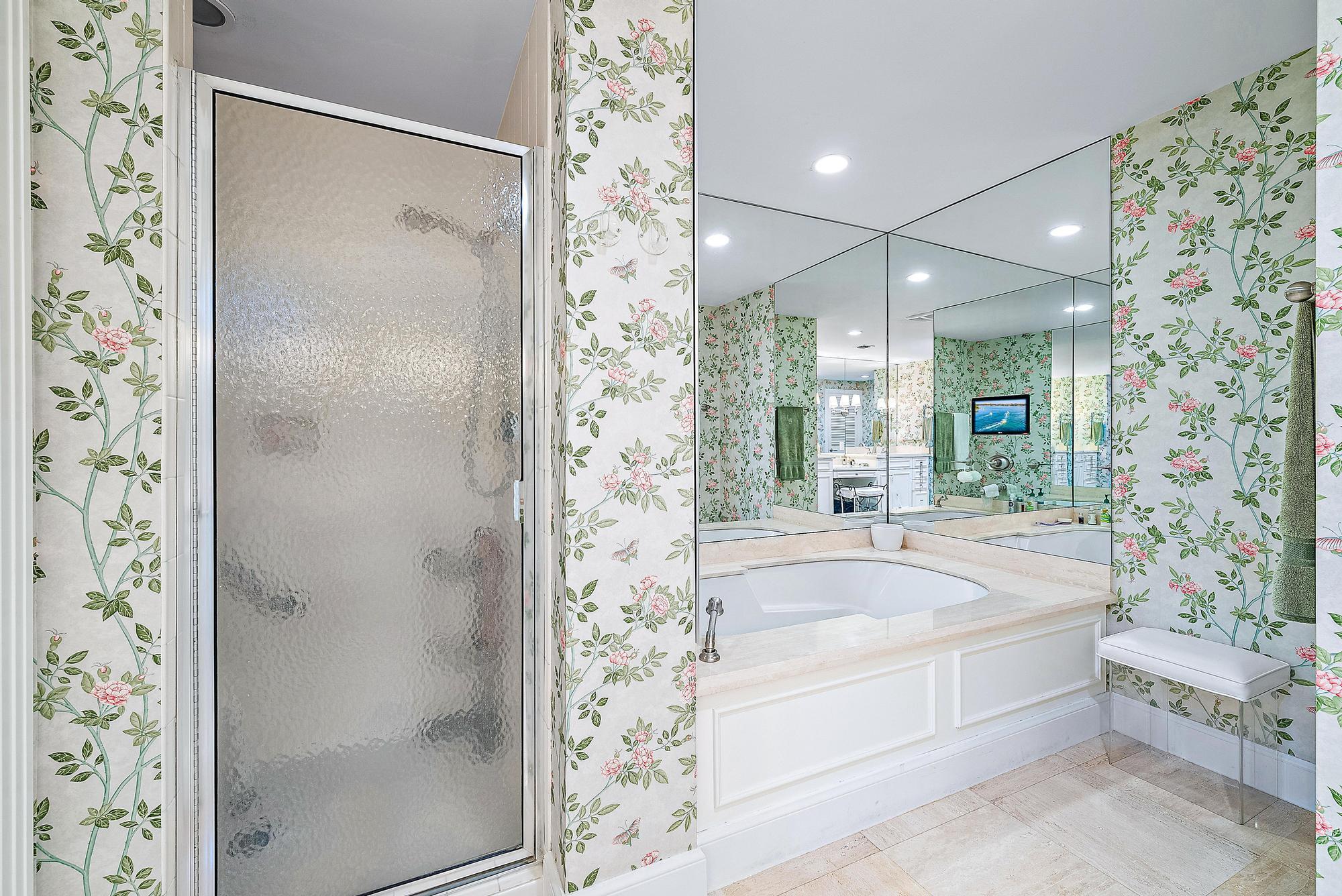 2500 Building - Residential