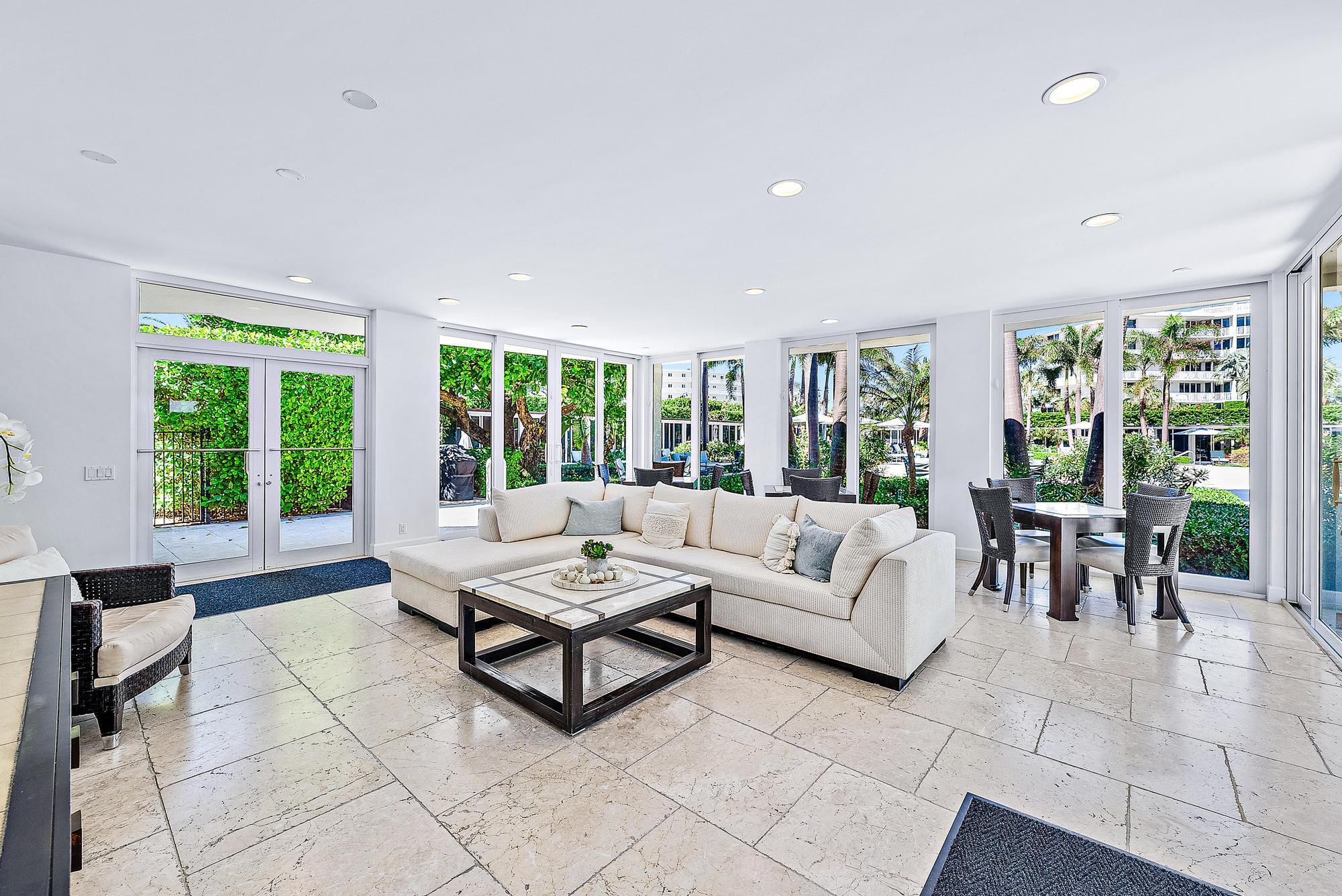 2500 Building - Residential