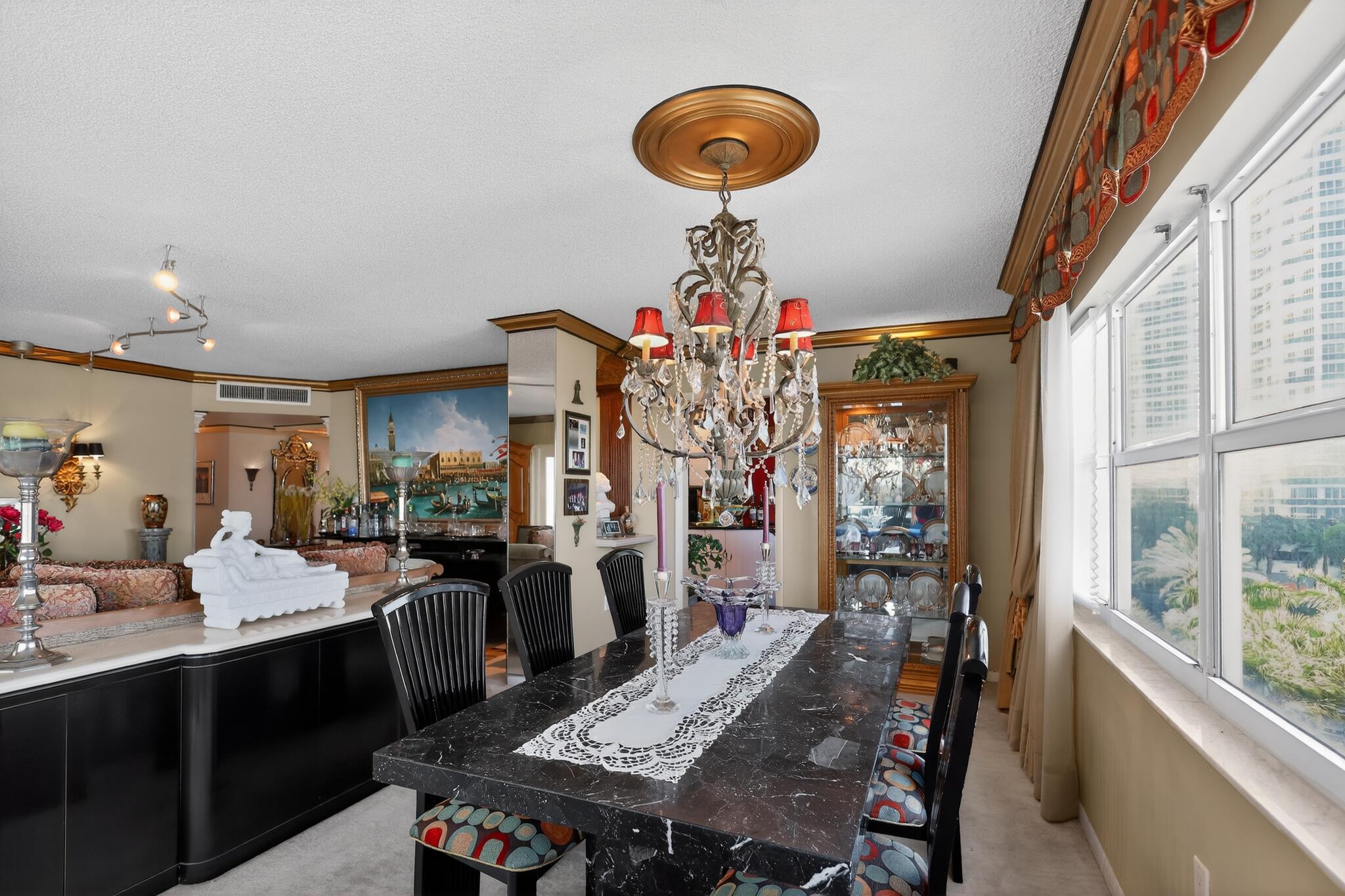 SOUTHPOINT CONDO - Residential
