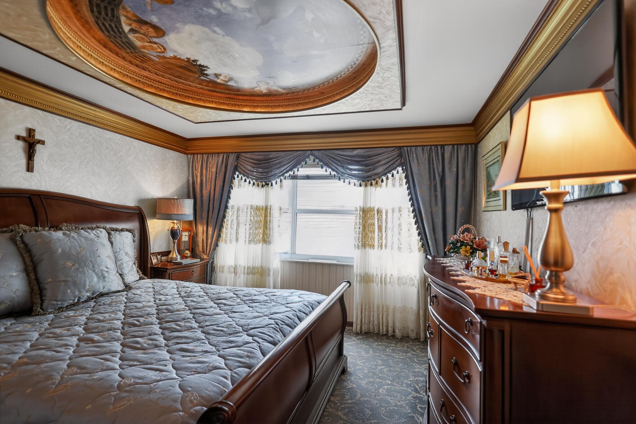 SOUTHPOINT CONDO - Residential