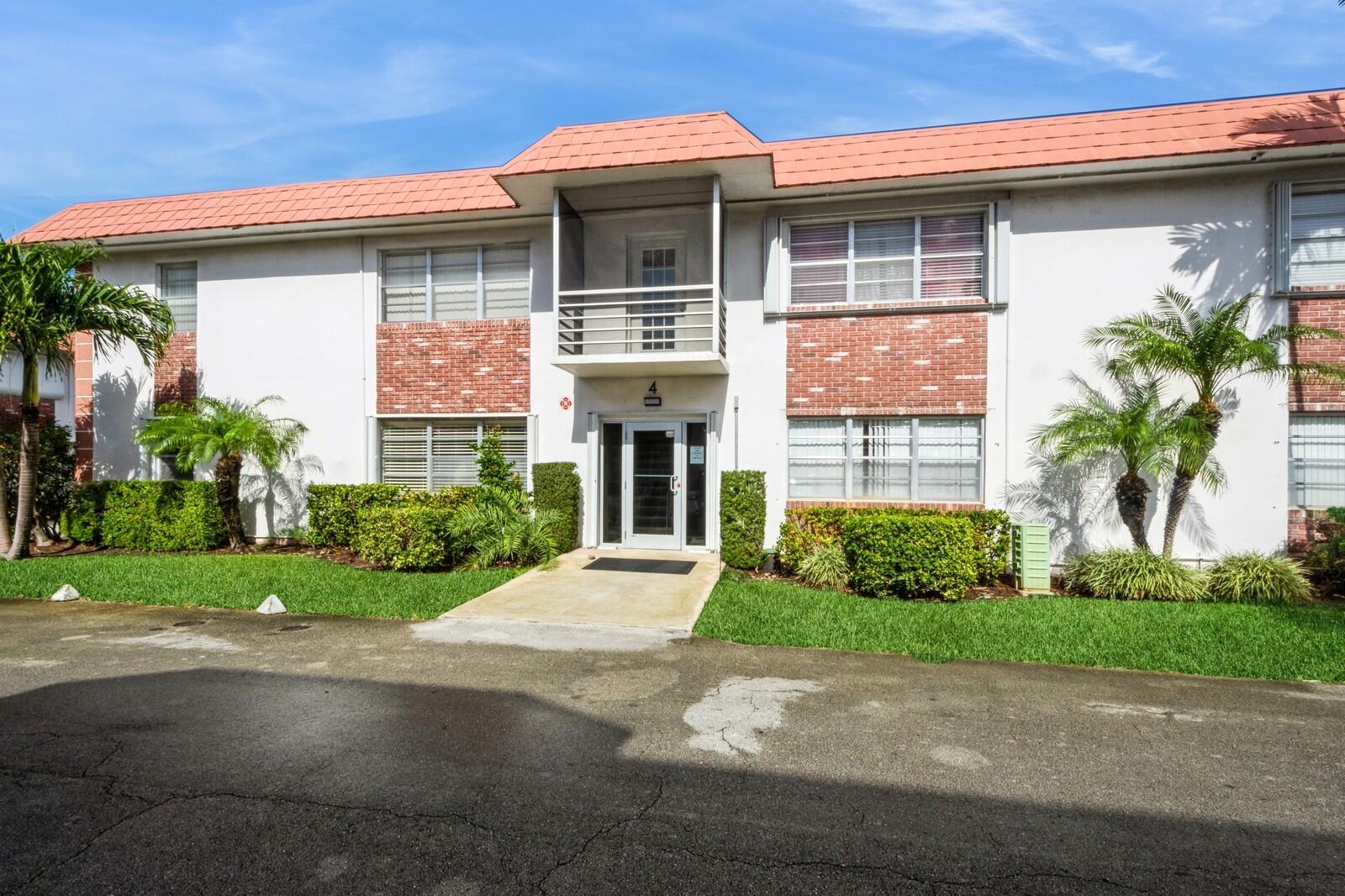 EASY HOA APPROVAL REQUIREMENTS!! 1ST FLOOR, EASY ACCESS. NEW AC AND WATER HEATER 2021, STAINLESS APPLIANCES. PASSED 40 YEAR INSPECTIONS. UNIQUE TO THIS COMMUNITY, ONLY ONE RESIDENT MUST BE 55. CORPORATE/LLC ALLOWED. NO WAITING PERIOD TO RENT, 1 X PER YEAR OR SEASON. A PERFECT HOME FOR YOU AND ALL OF YOUR OUT-OF- TOWN GUESTS OR FAMILY, OR INVESTMENT PROPERTY.
