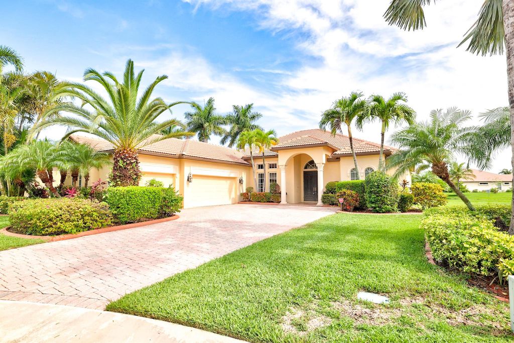 Photo of 816 SW Saint Julien Court, Port St Lucie, FL 34986 (MLS # R10892967)