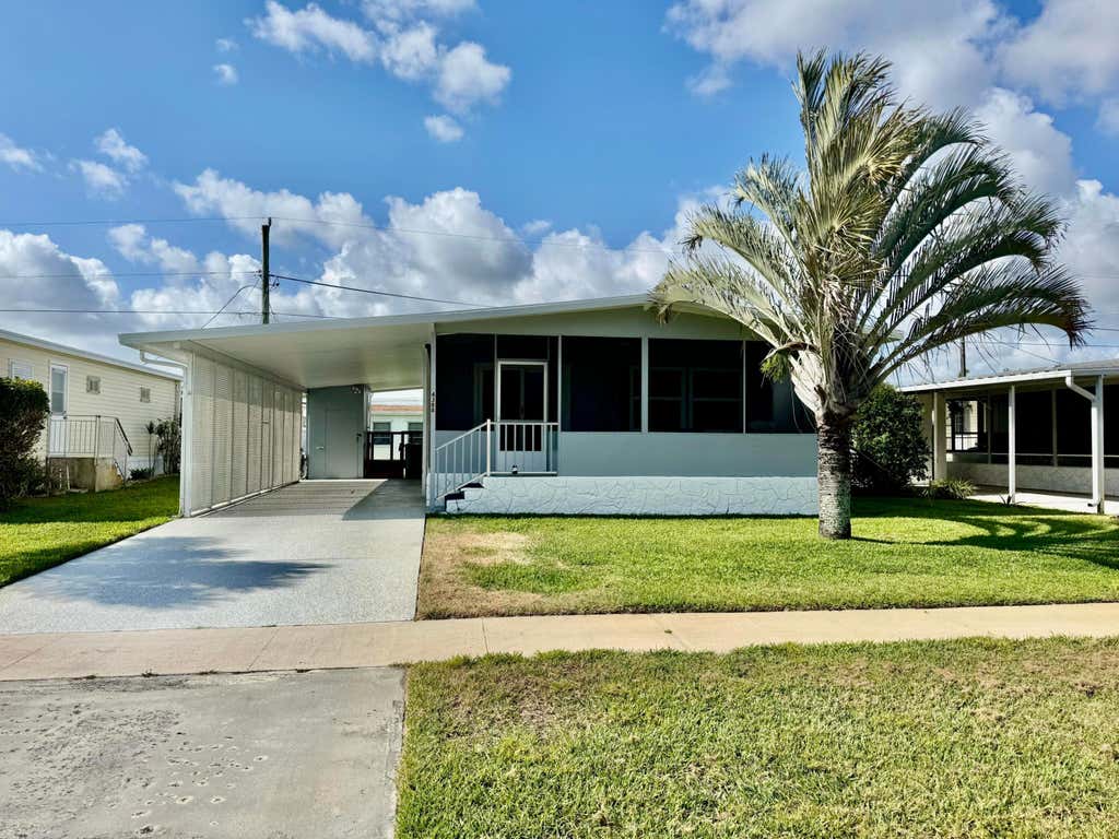 Photo of 4388 Meadow View Drive, Boynton Beach, FL 33436 (MLS # R11086067)