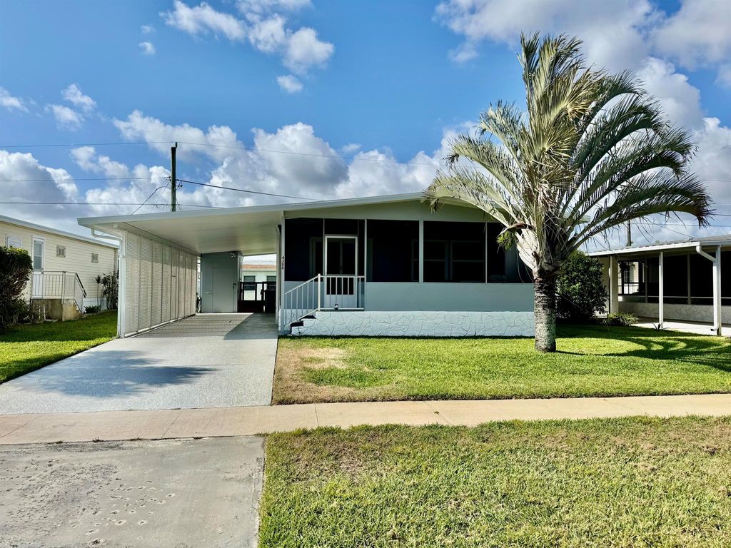 Photo of 4388 Meadow View Drive, Boynton Beach, FL 33436 (MLS # R11086067)