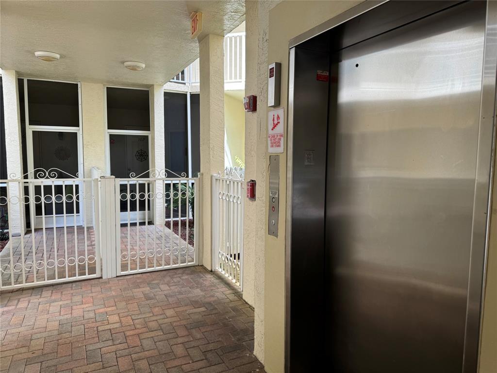 Royal Point At Palm Aire - Residential Lease