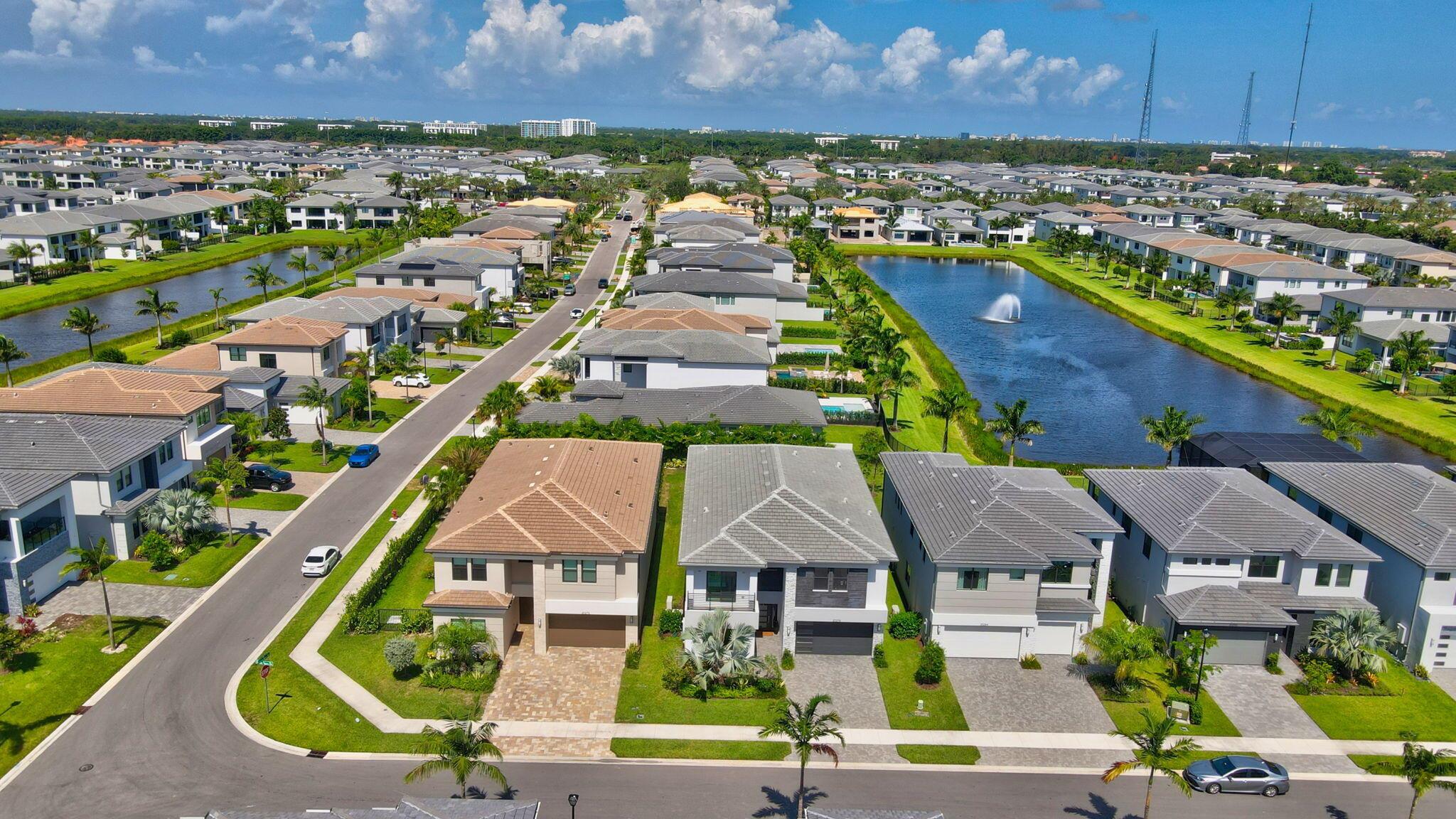 BOCA RATON GOLF COURSE PU - Residential Lease