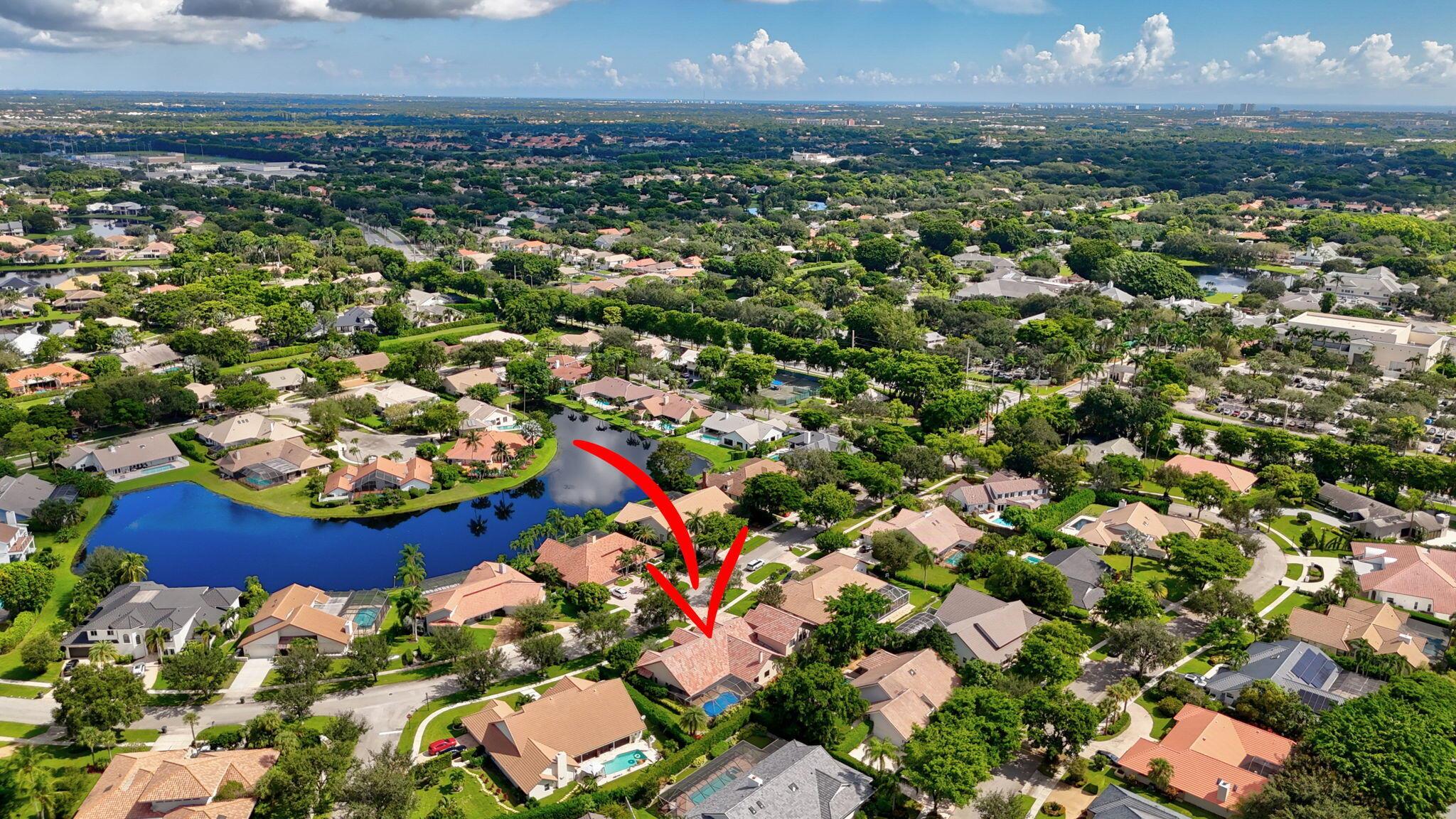 WOODFIELD HUNT CLUB - Residential