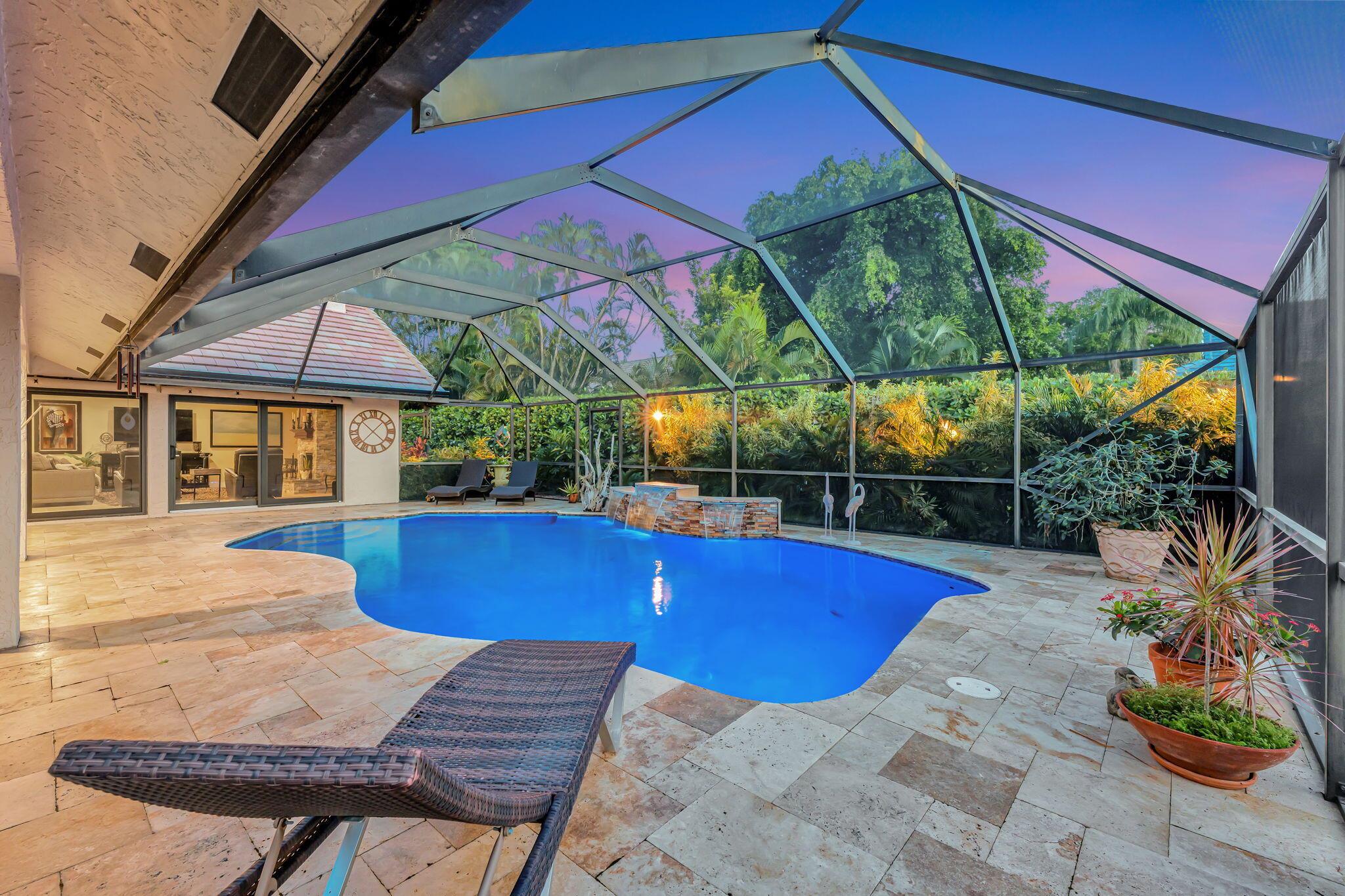 WOODFIELD HUNT CLUB - Residential