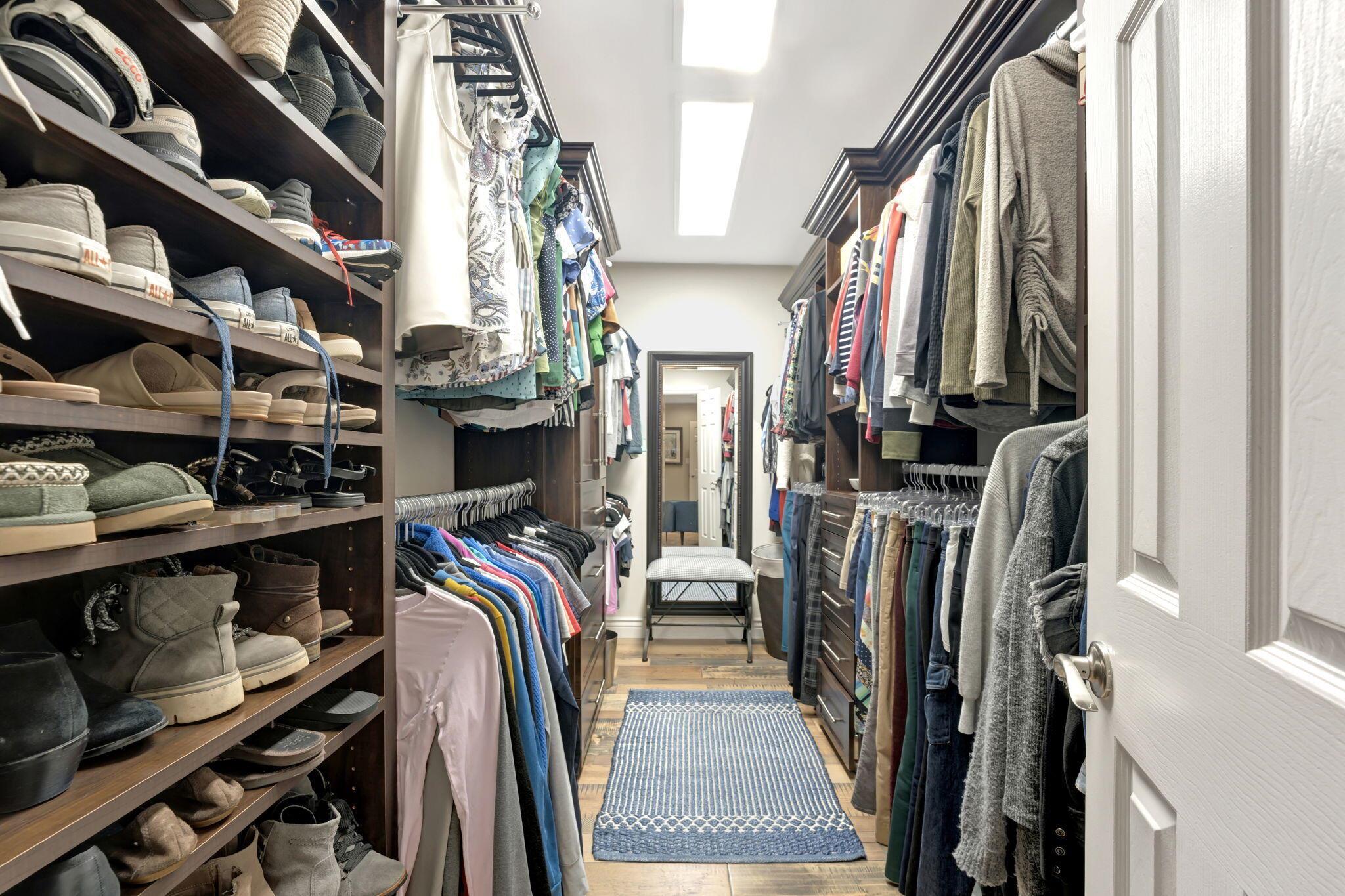 WOODFIELD HUNT CLUB - Residential