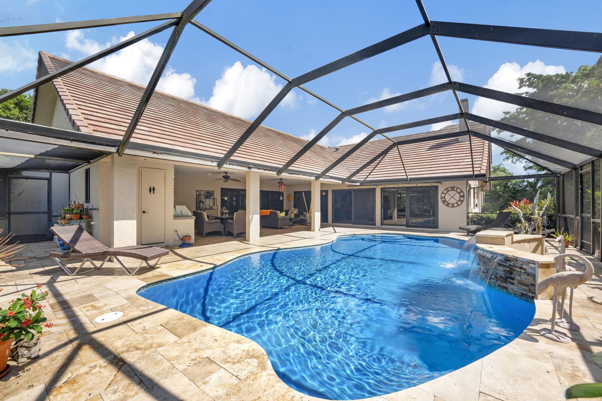 WOODFIELD HUNT CLUB - Residential