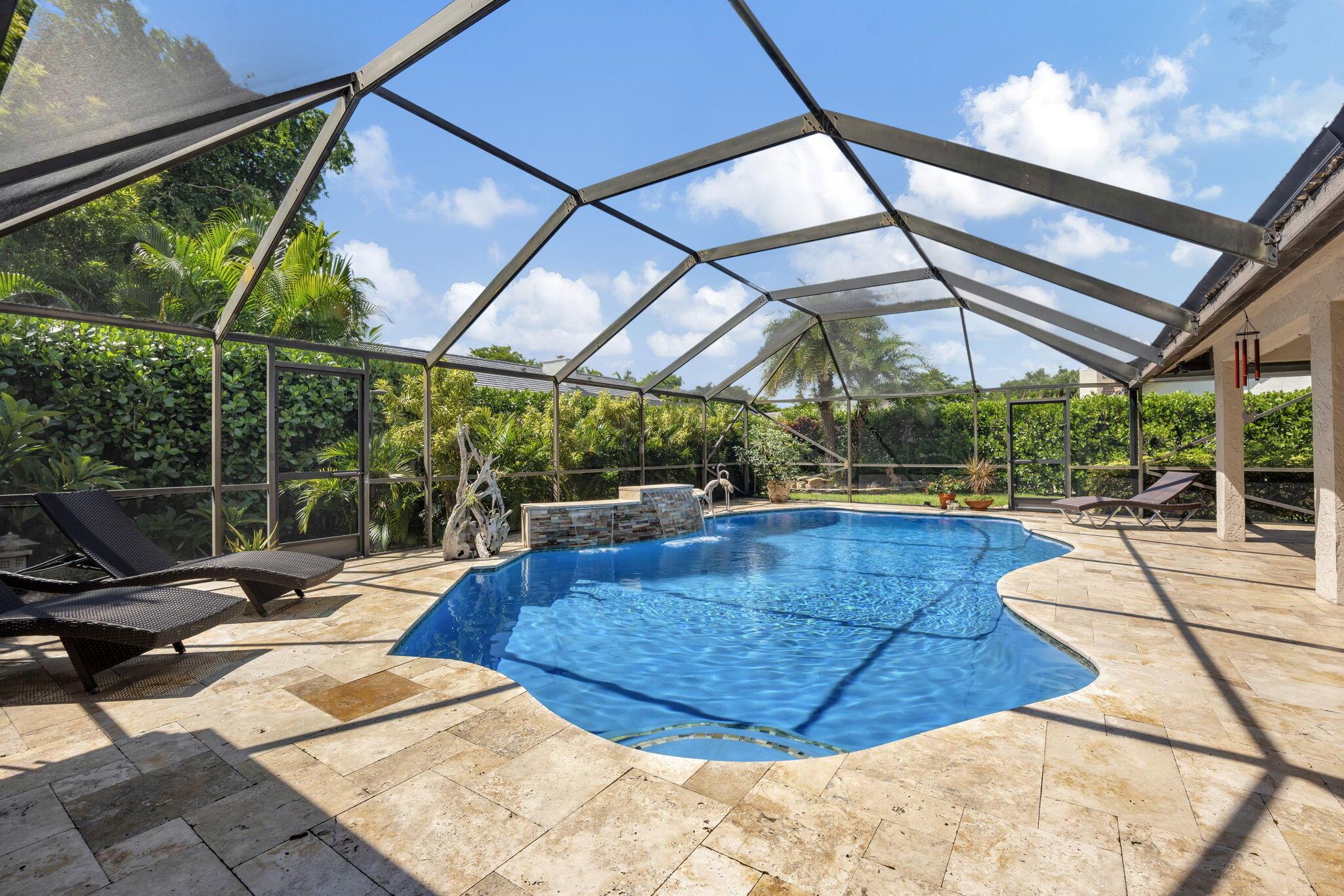 WOODFIELD HUNT CLUB - Residential