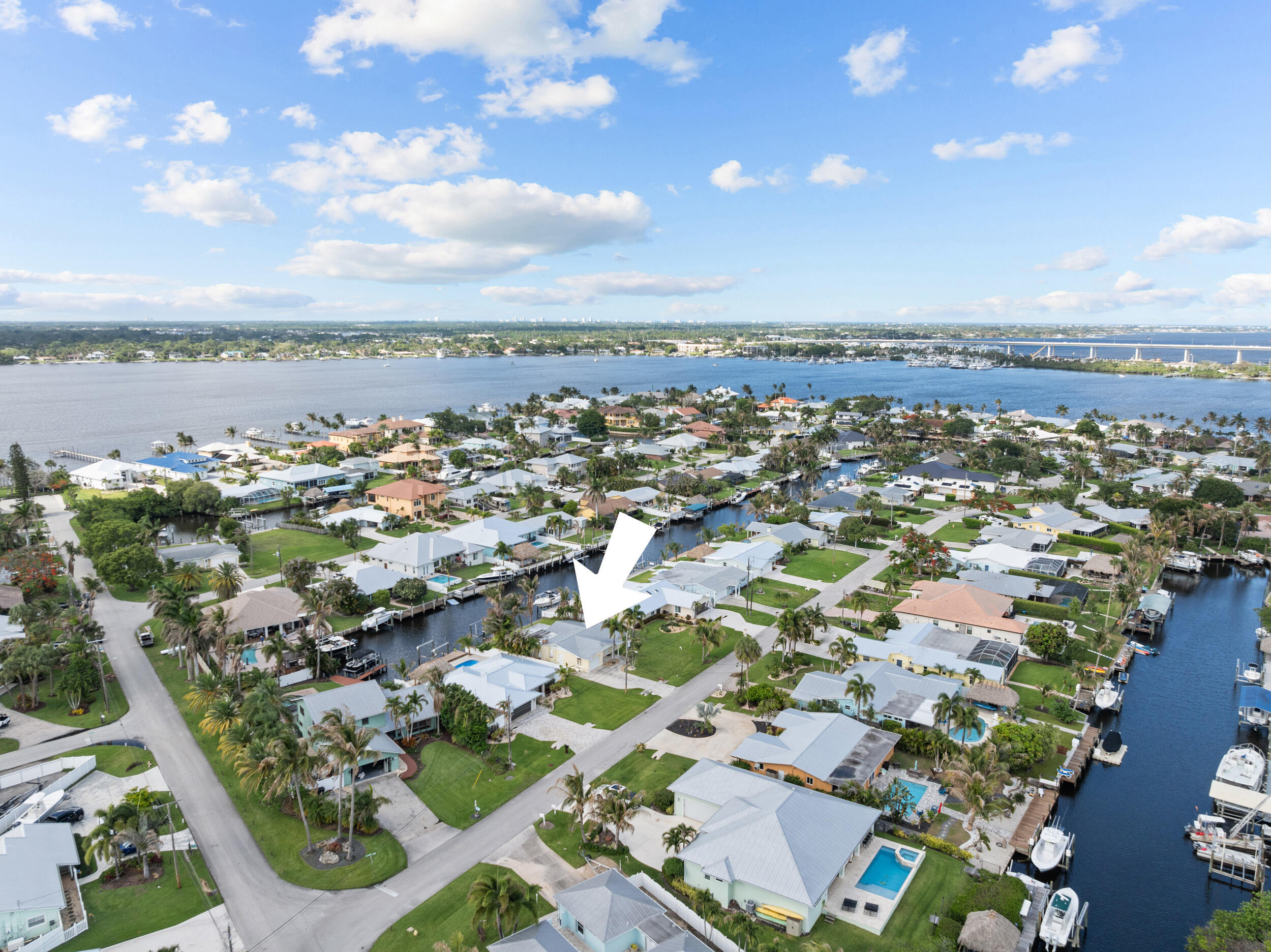 LIGHTHOUSE POINT - Residential