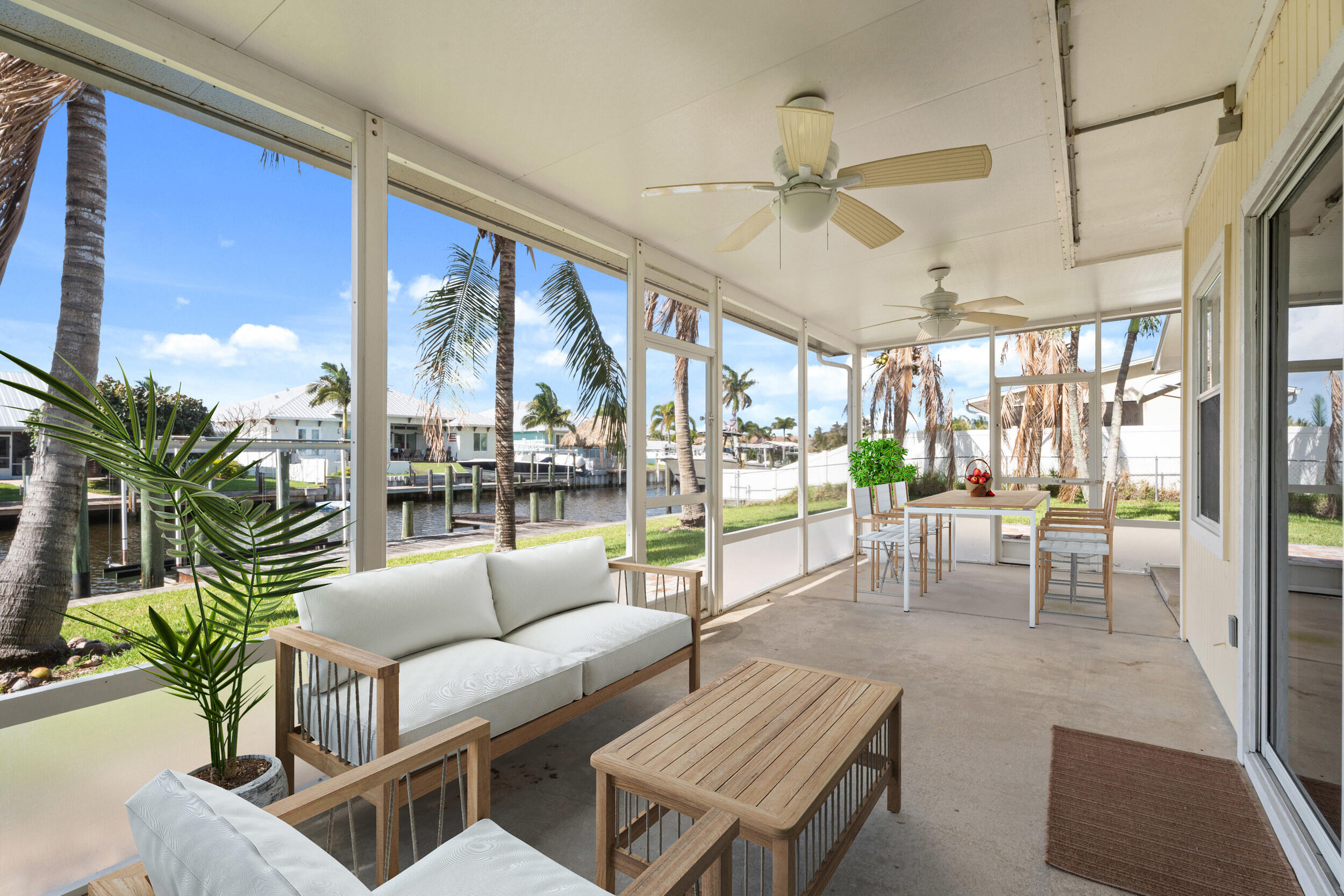 LIGHTHOUSE POINT - Residential