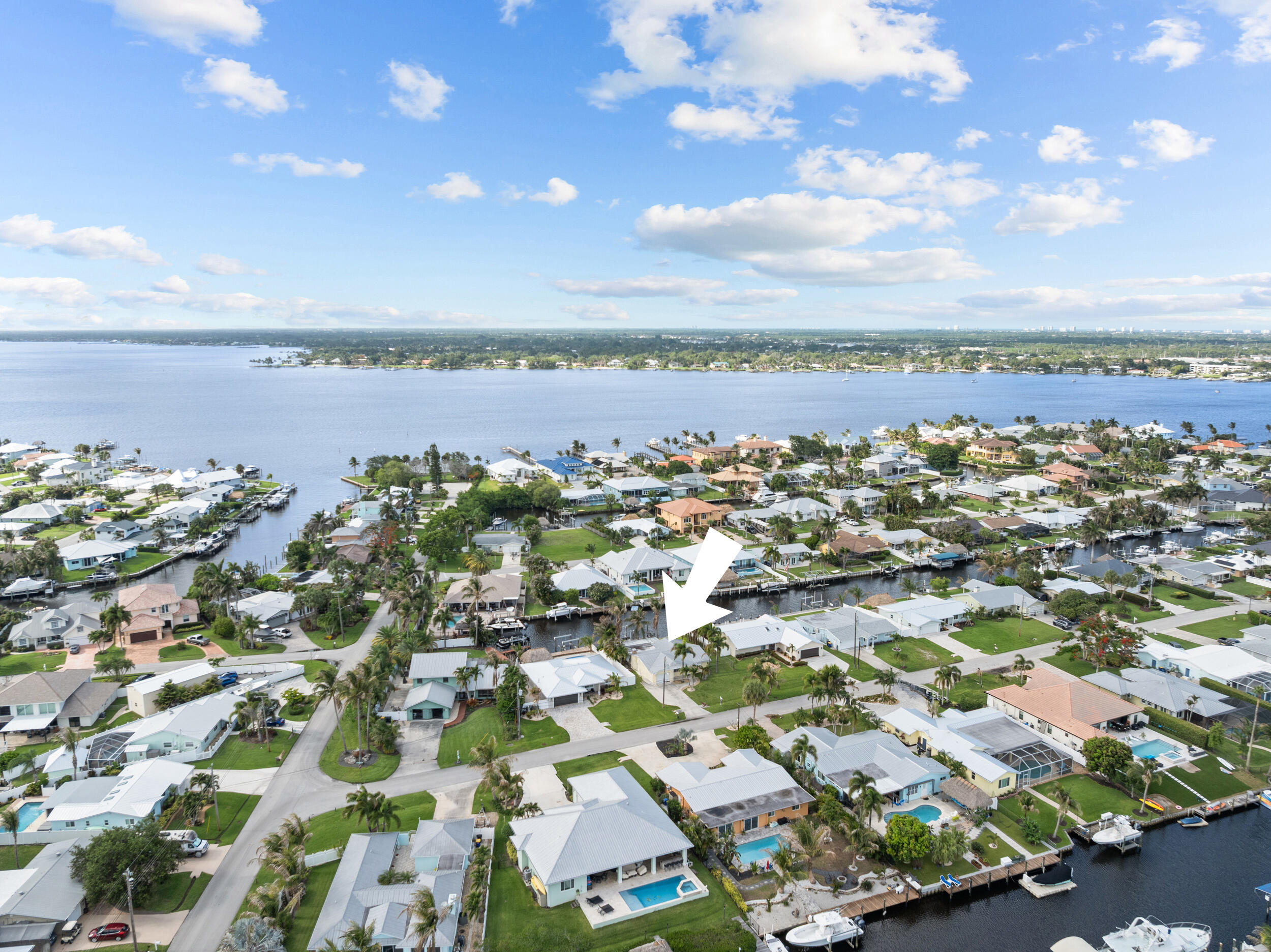 LIGHTHOUSE POINT - Residential