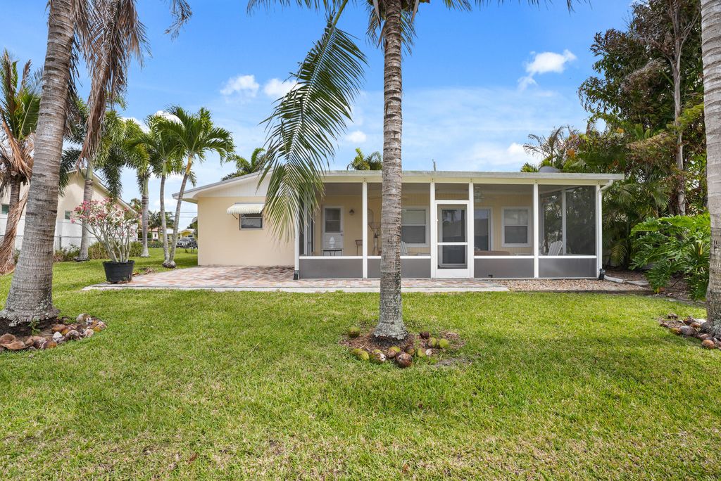 Photo of 1459 SW Seahawk Way, Palm City, FL 34990 (MLS # B26020731)