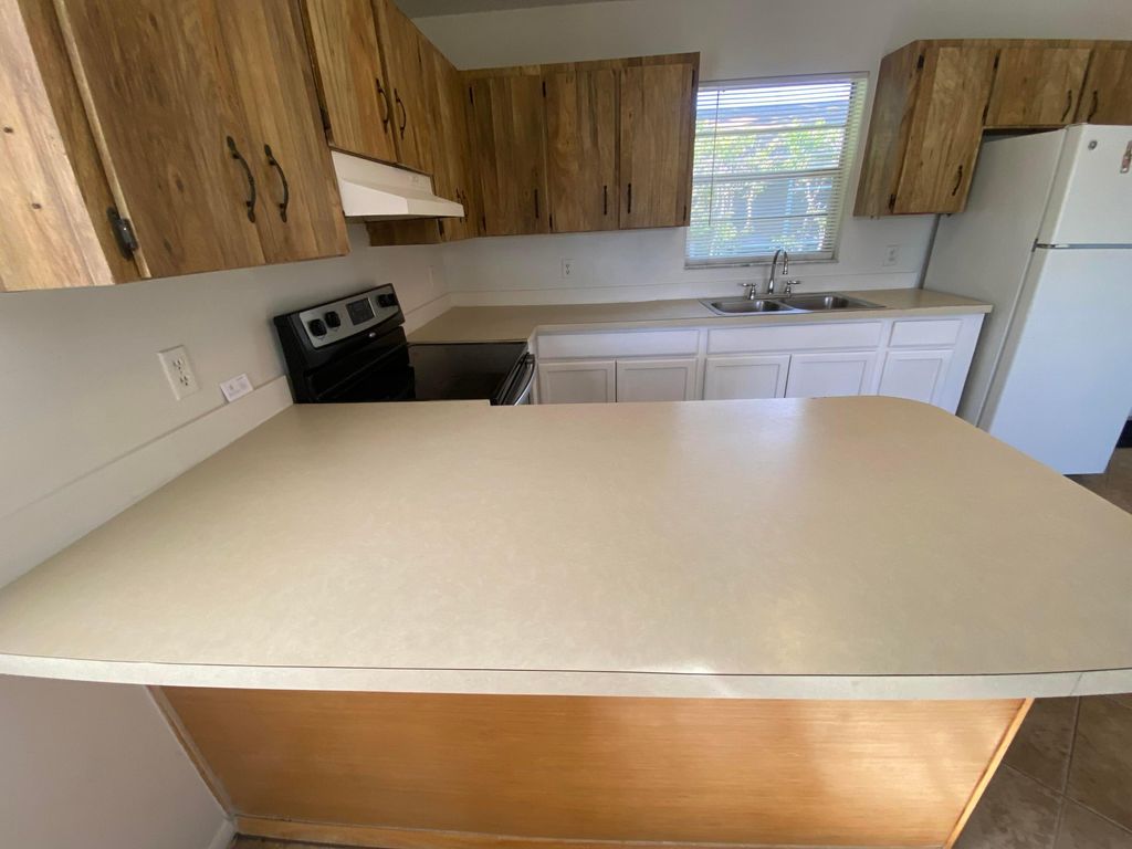 Photo of 1104 NE 3rd Avenue, Delray Beach, FL 33444 (MLS # B26014890)