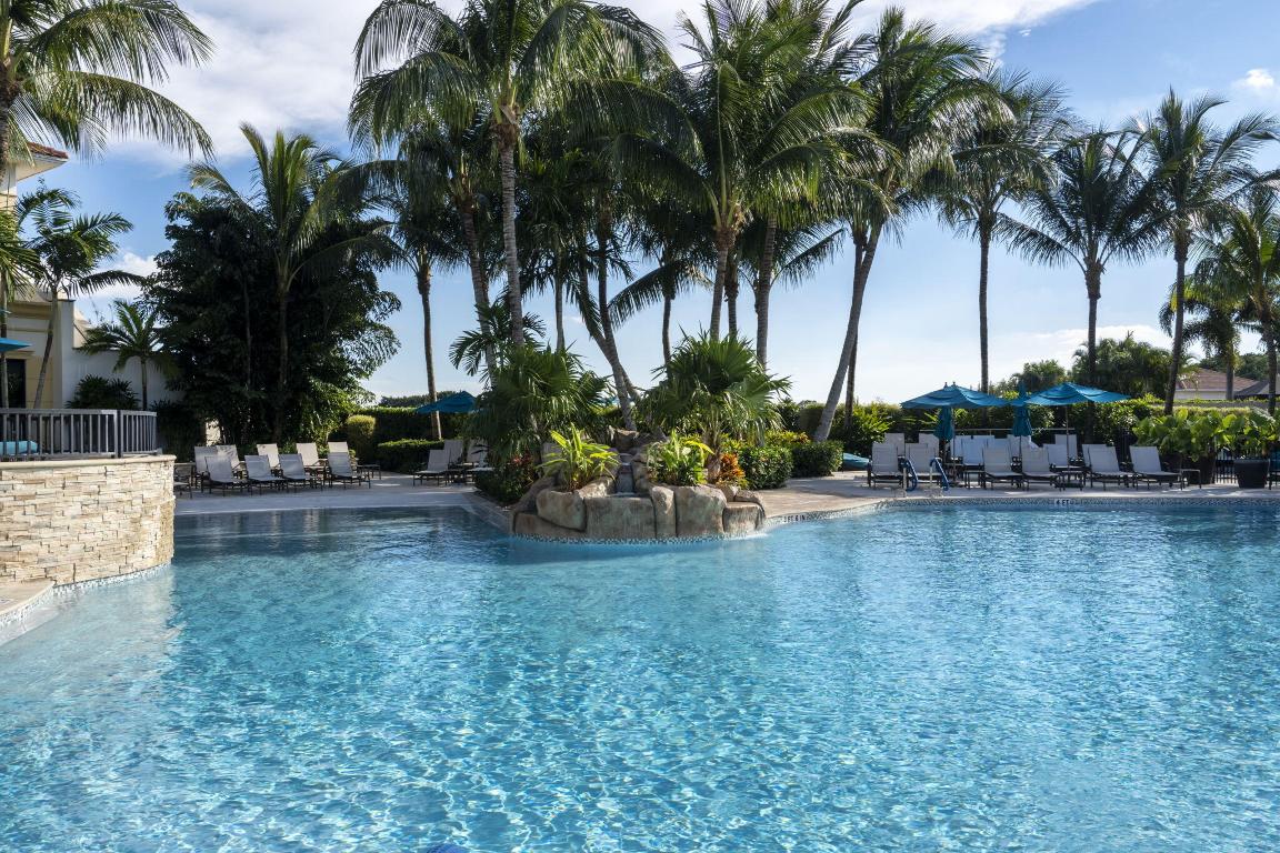 IBIS GOLF AND COUNTRY CLUB - Residential