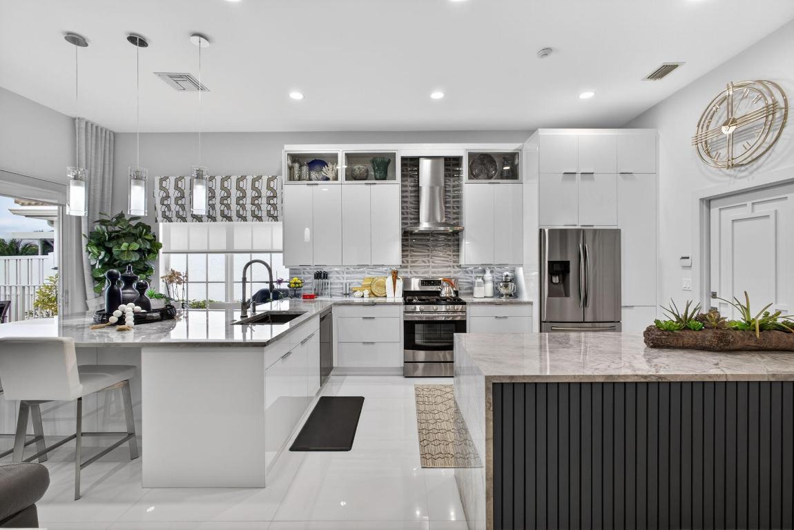 IBIS GOLF AND COUNTRY CLUB - Residential