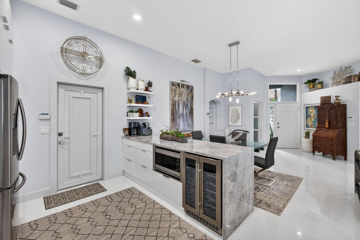 IBIS GOLF AND COUNTRY CLUB - Residential