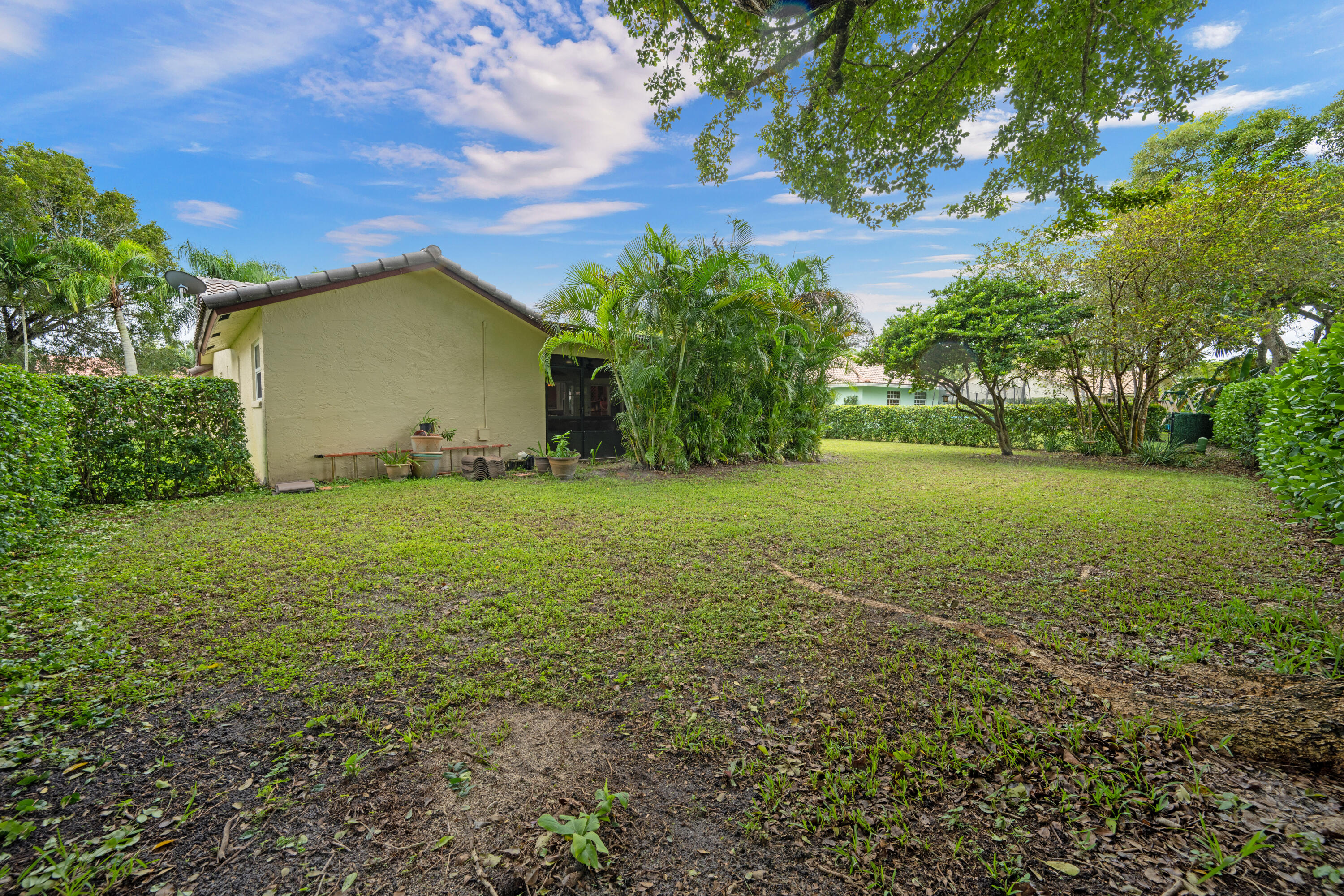 PINE RIDGE - Residential