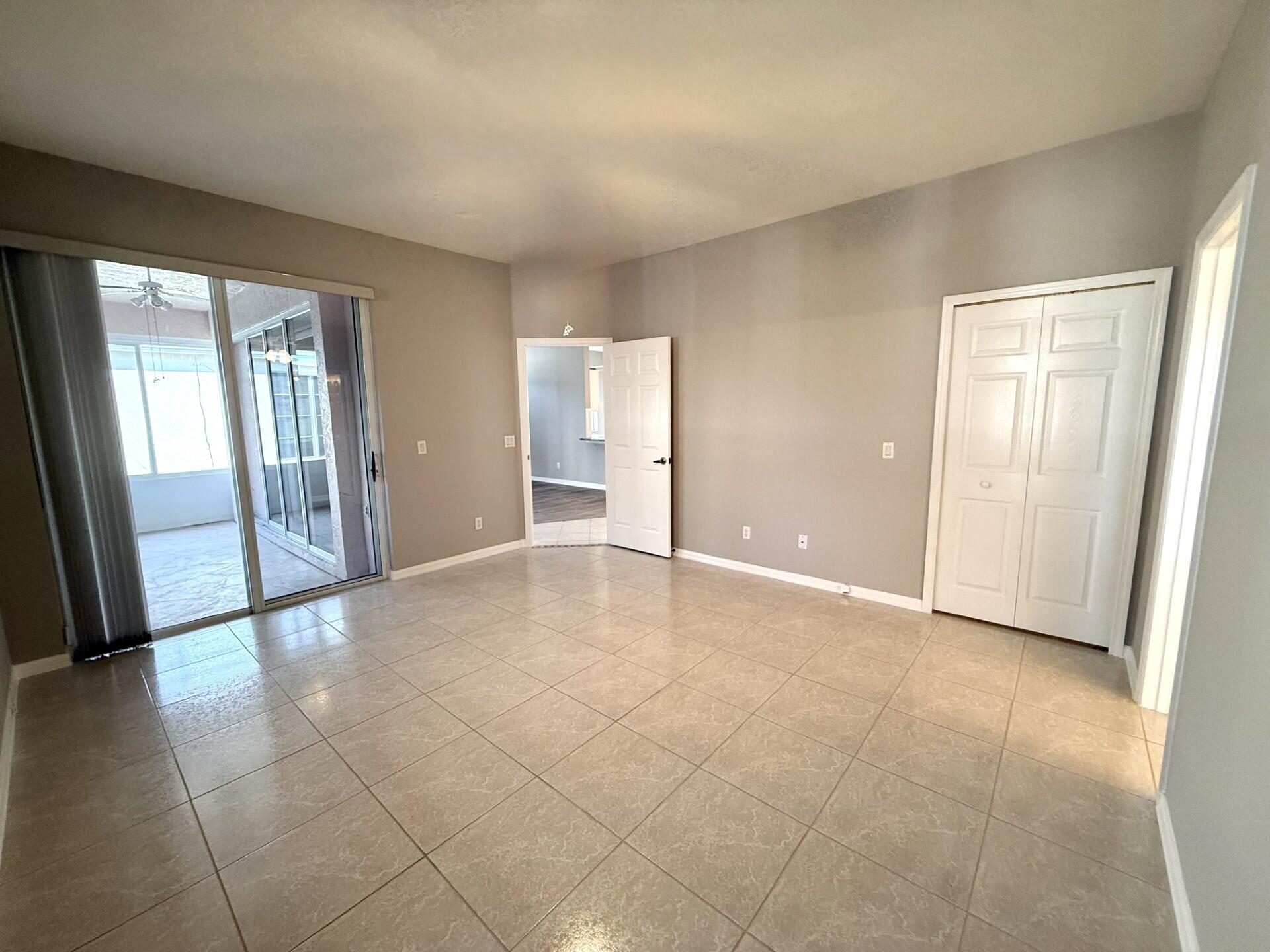 KINGS ISLE - Residential