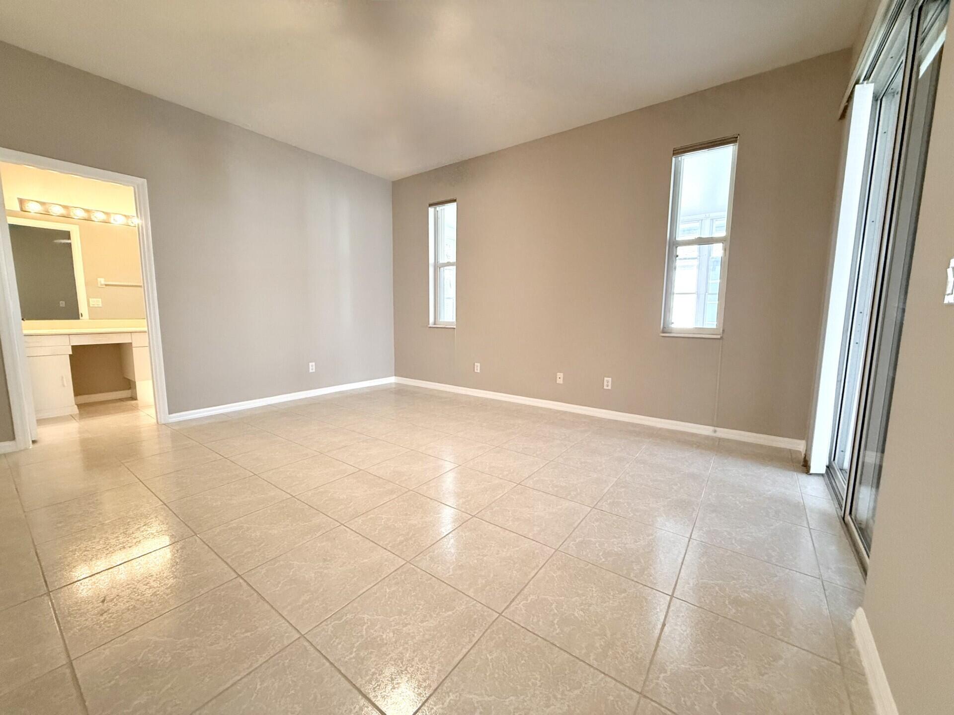 KINGS ISLE - Residential