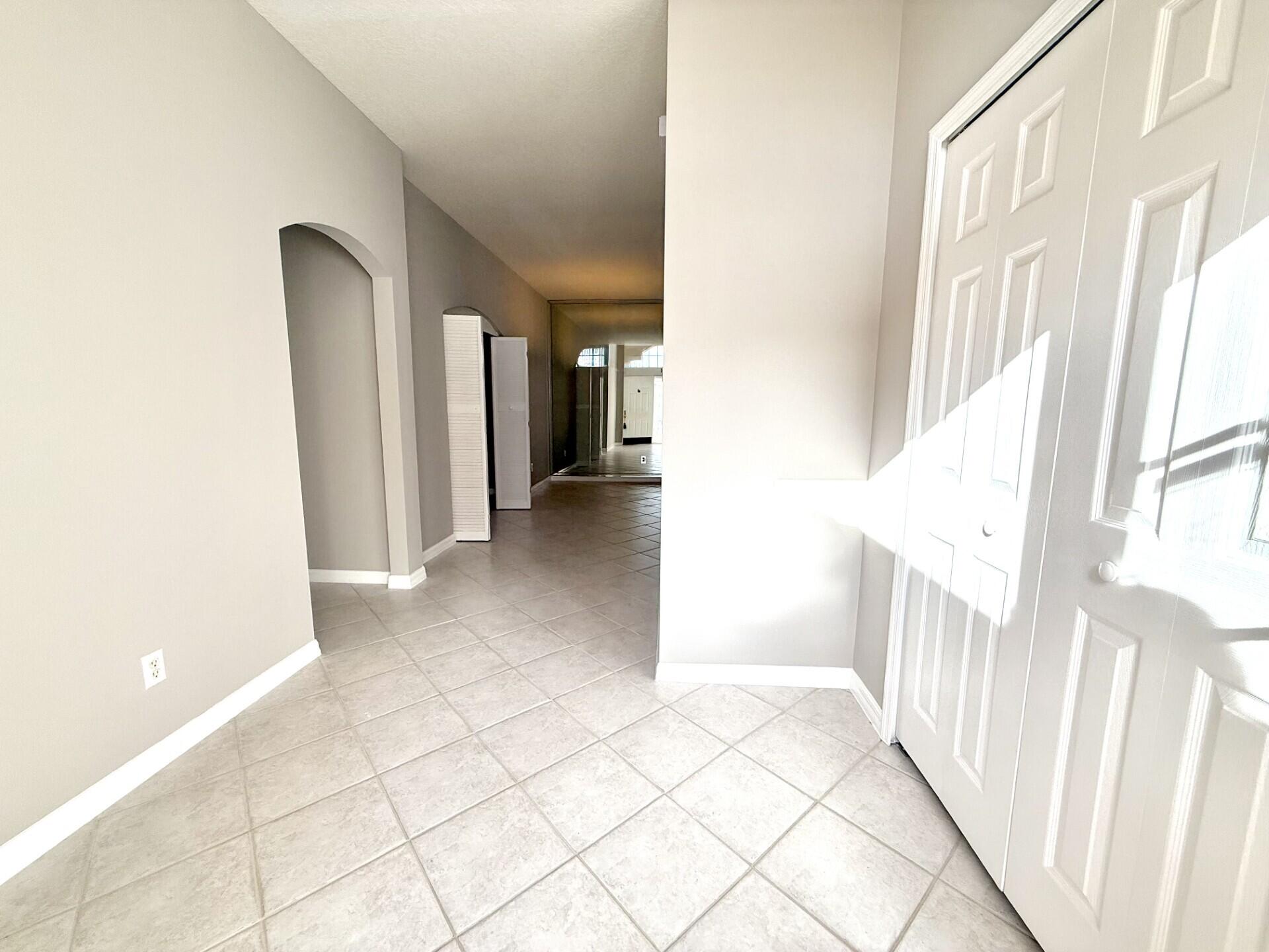 KINGS ISLE - Residential