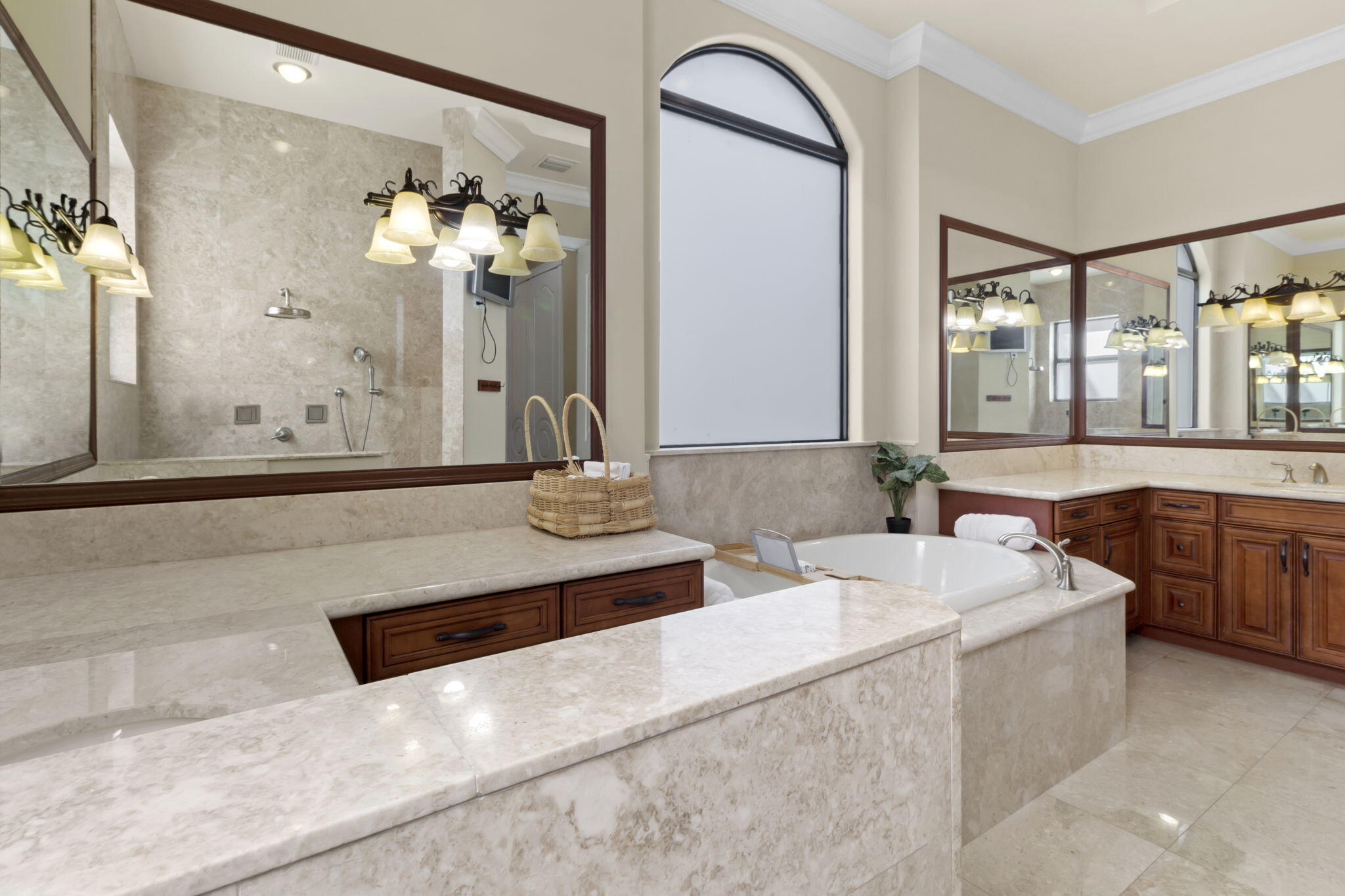 PINE TREE GOLF CLUB - Residential