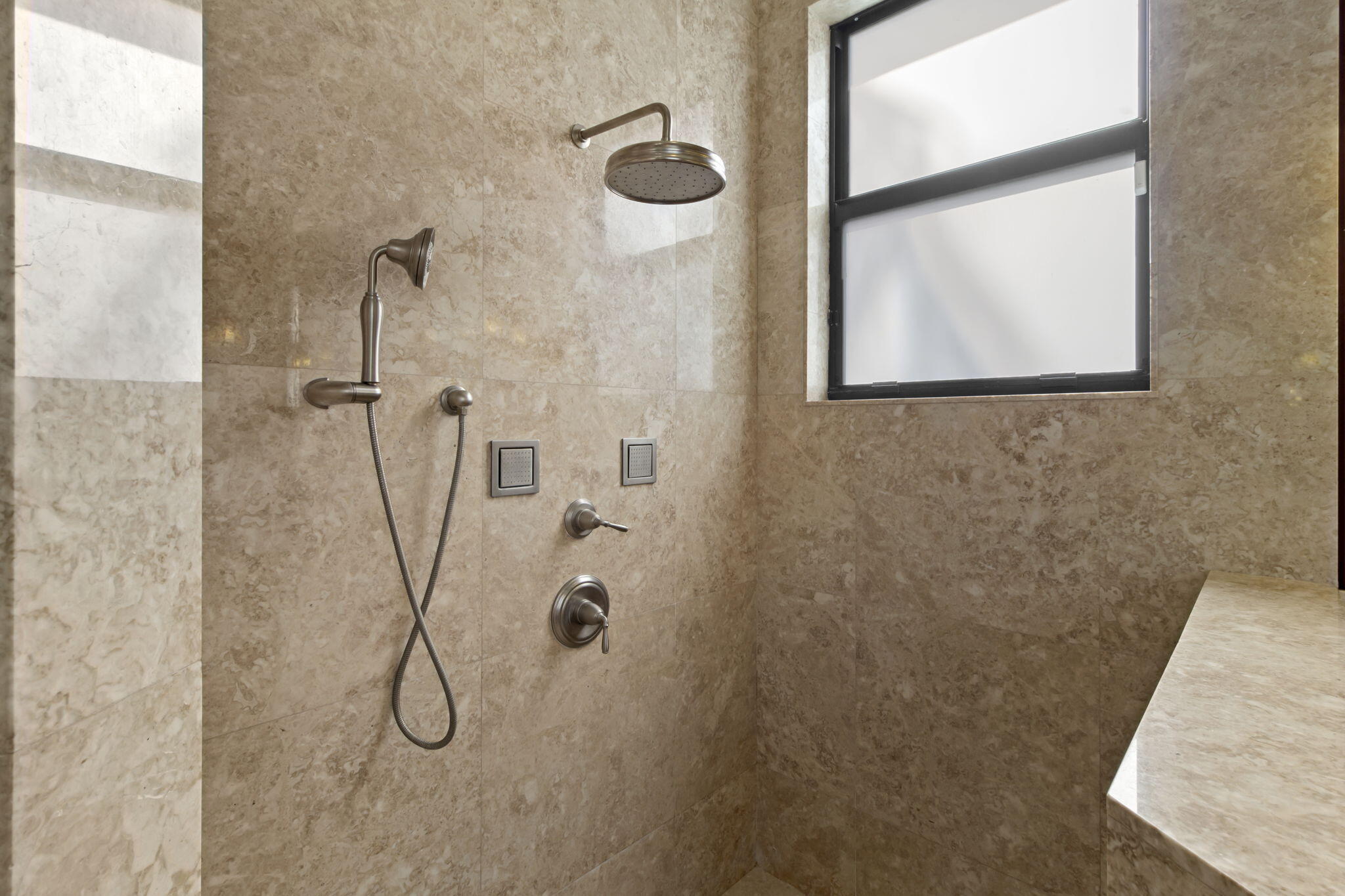 PINE TREE GOLF CLUB - Residential