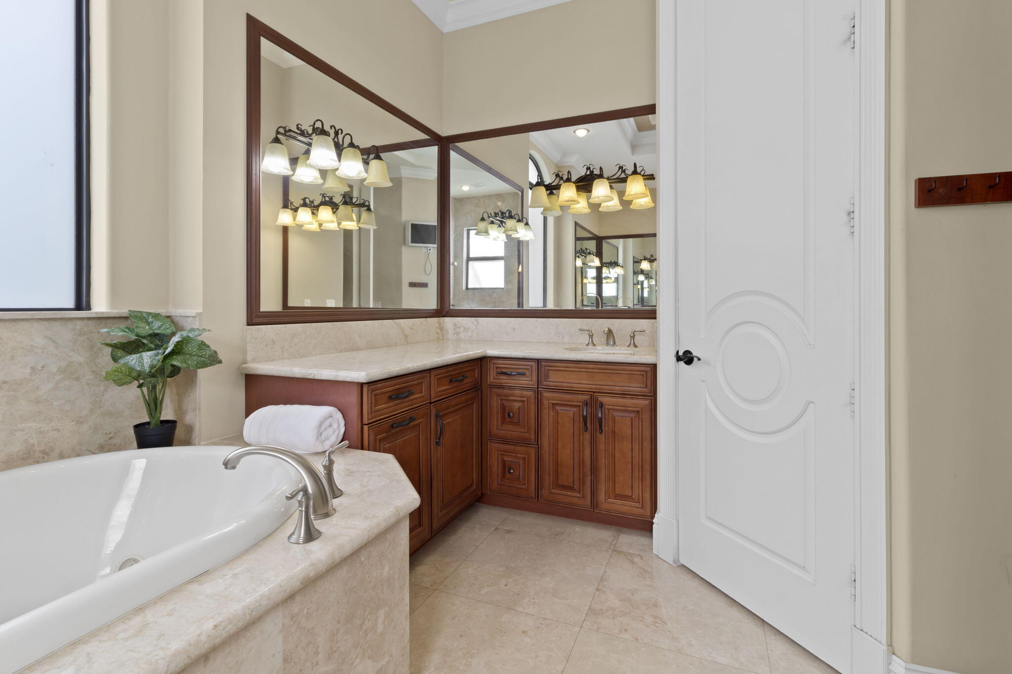 PINE TREE GOLF CLUB - Residential