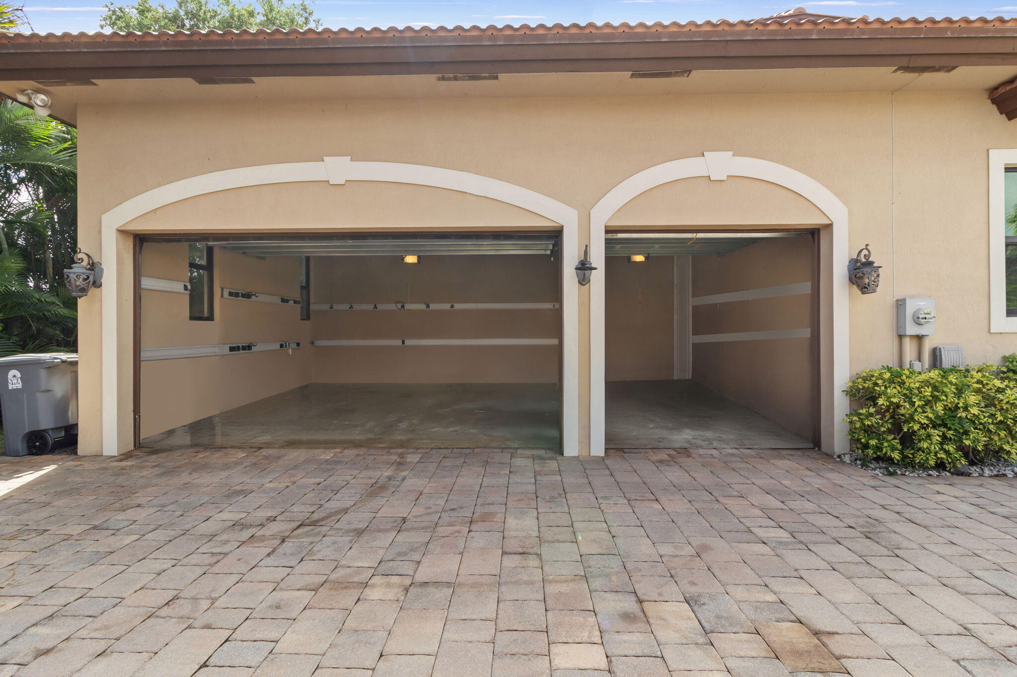 PINE TREE GOLF CLUB - Residential