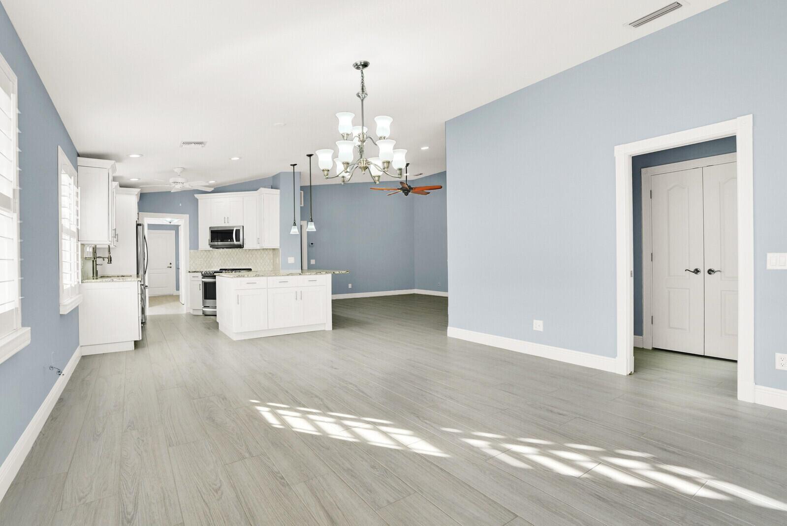 PARKSIDE AT MARTIN DOWNS - Residential