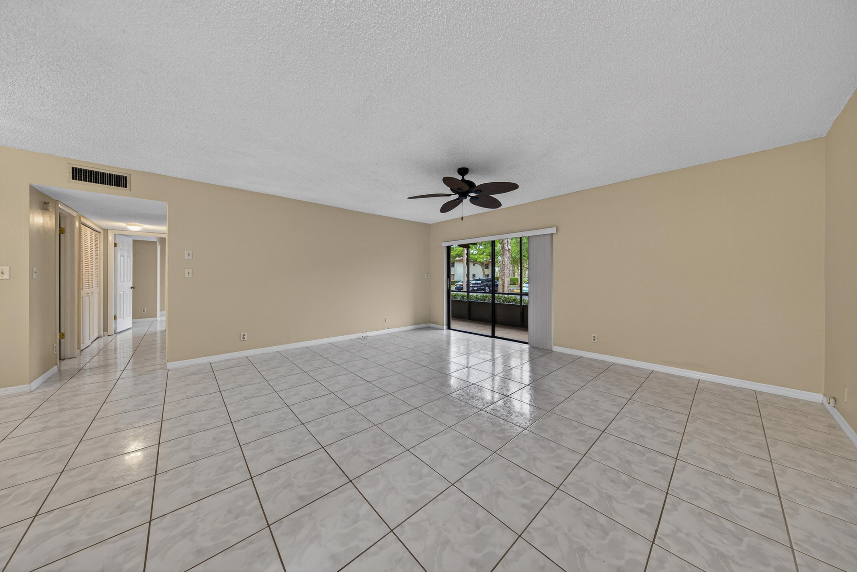 HIDDEN WOODS OF DEER CREEK CONDO - Residential Lease