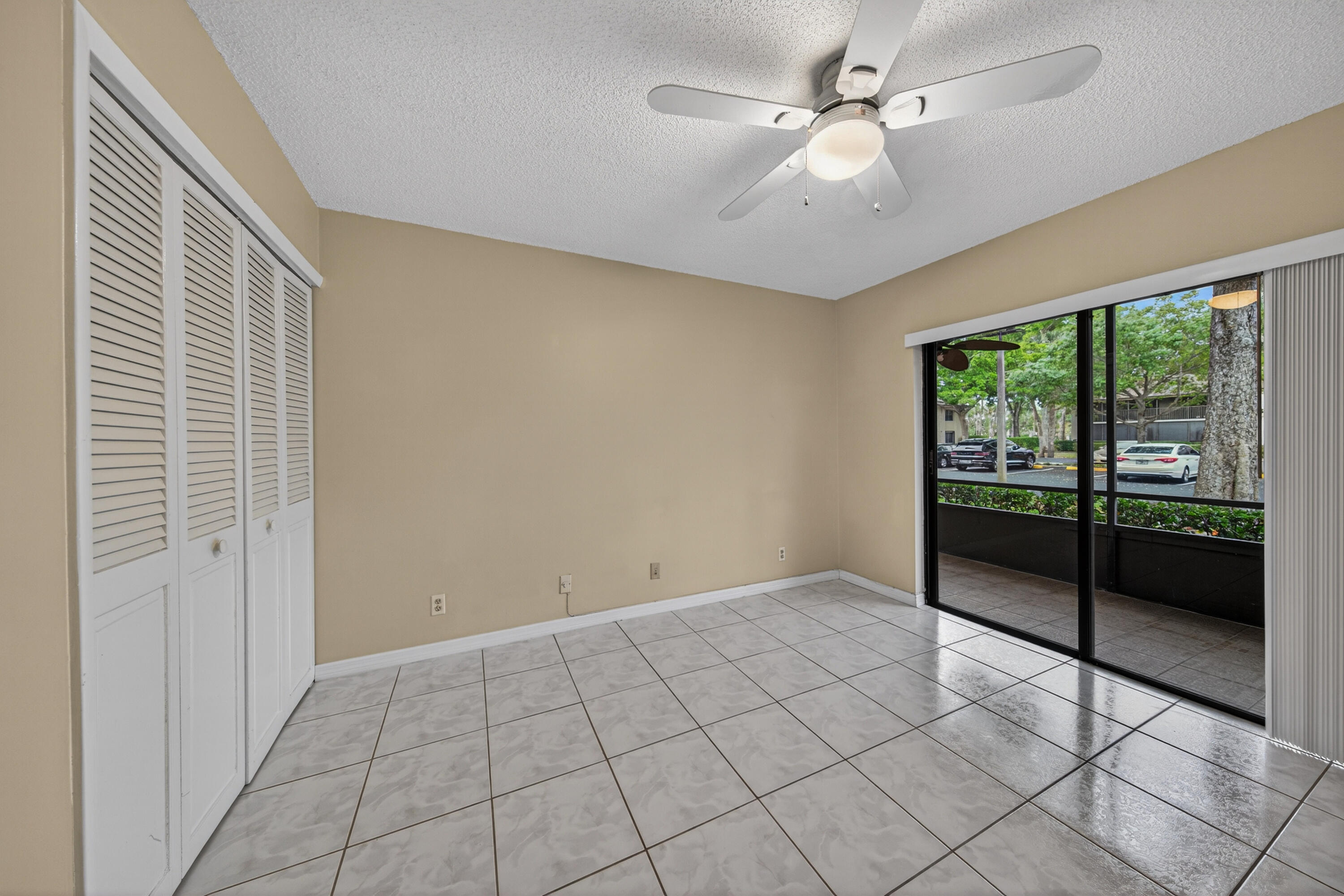 HIDDEN WOODS OF DEER CREEK CONDO - Residential Lease