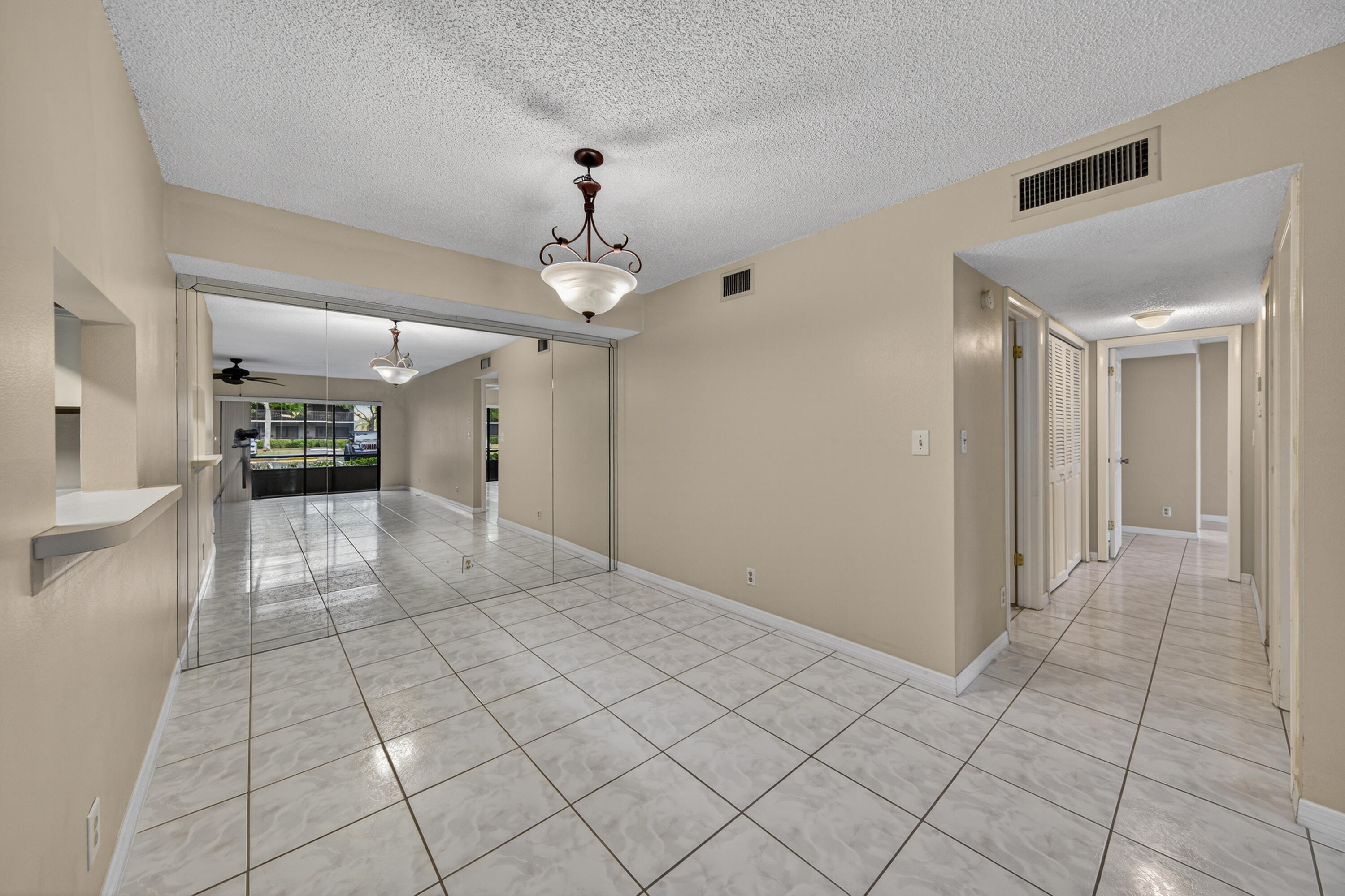 HIDDEN WOODS OF DEER CREEK CONDO - Residential Lease