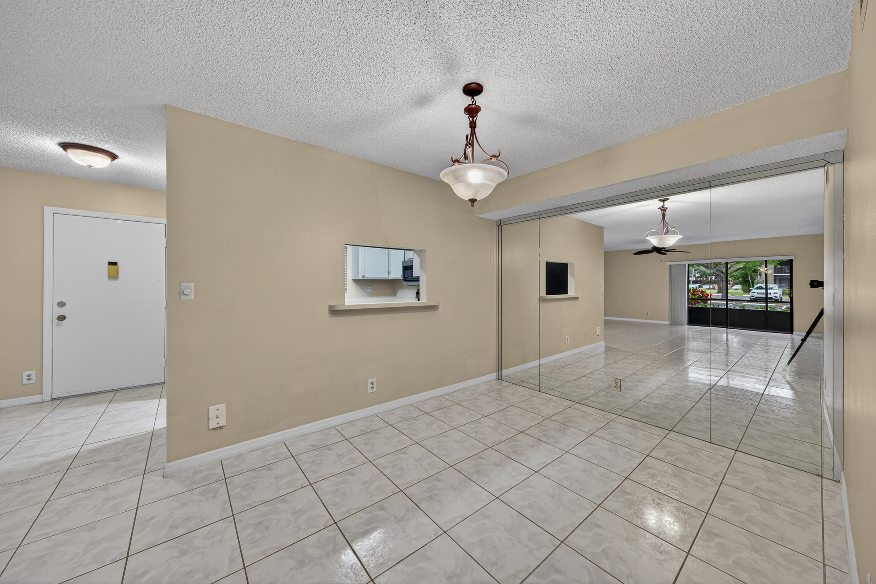 HIDDEN WOODS OF DEER CREEK CONDO - Residential Lease