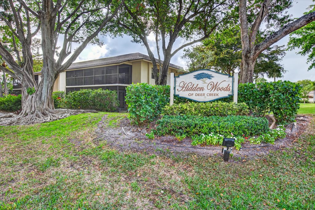 Photo of 147 Deer Creek Boulevard #401, Deerfield Beach, FL 33442 (MLS # B26003017)