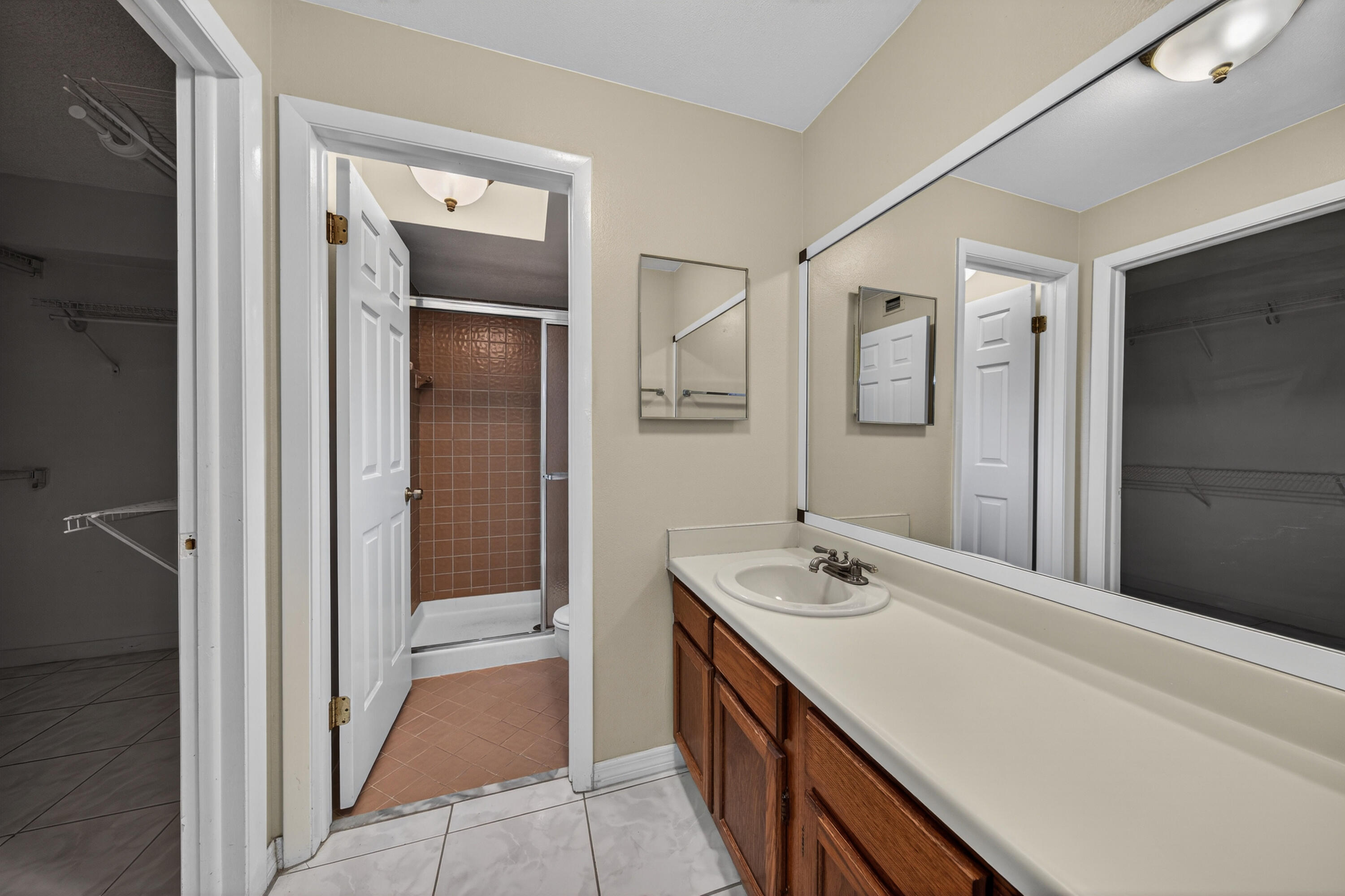 HIDDEN WOODS OF DEER CREEK CONDO - Residential Lease