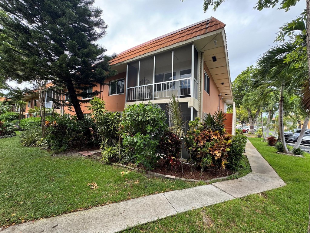 MANOR GROVE VILLAGE TWO - Residential