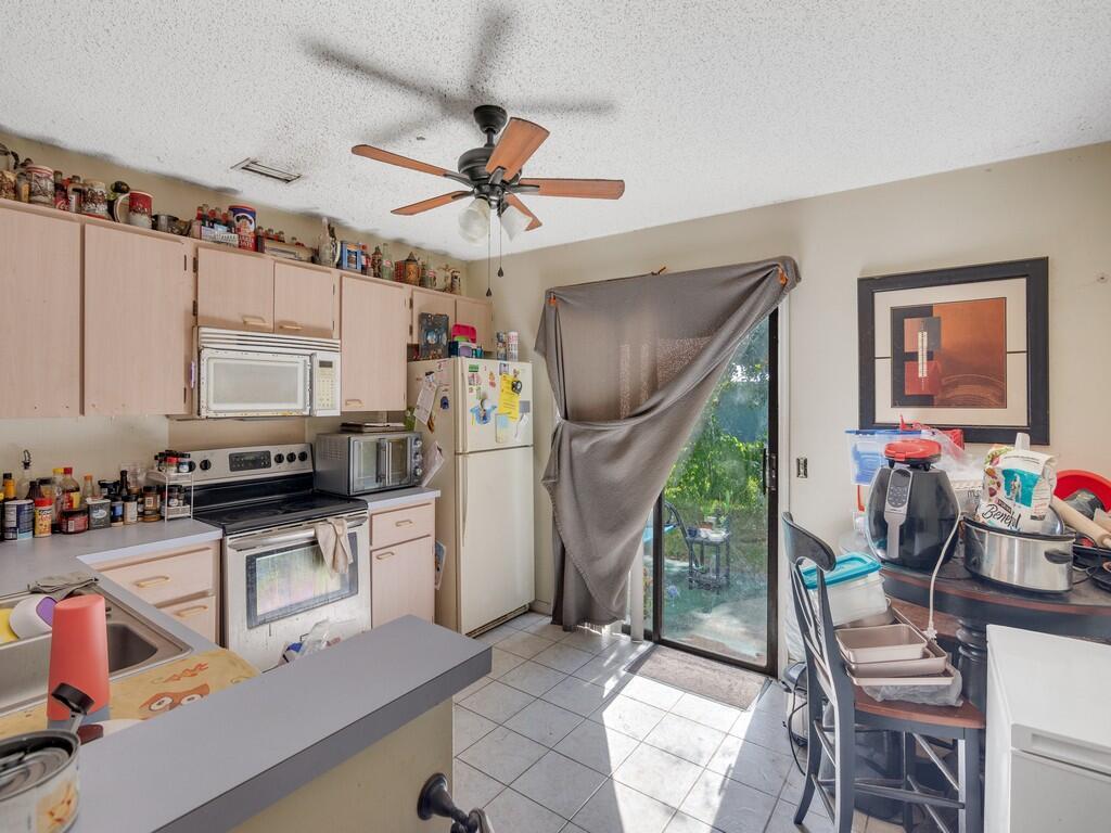 2240 86th Drive