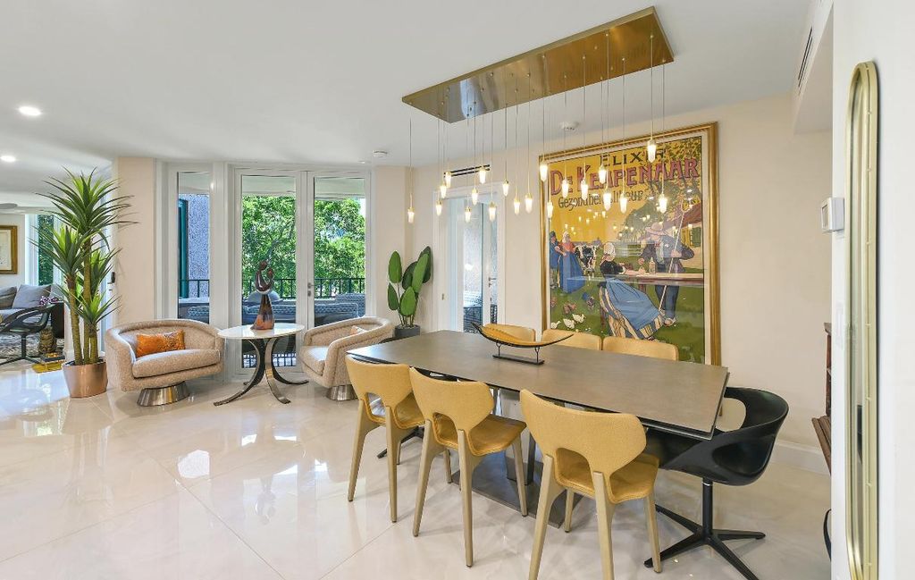 Photo of 100 SE 5th Avenue #306, Boca Raton, FL 33432 (MLS # R11016734)