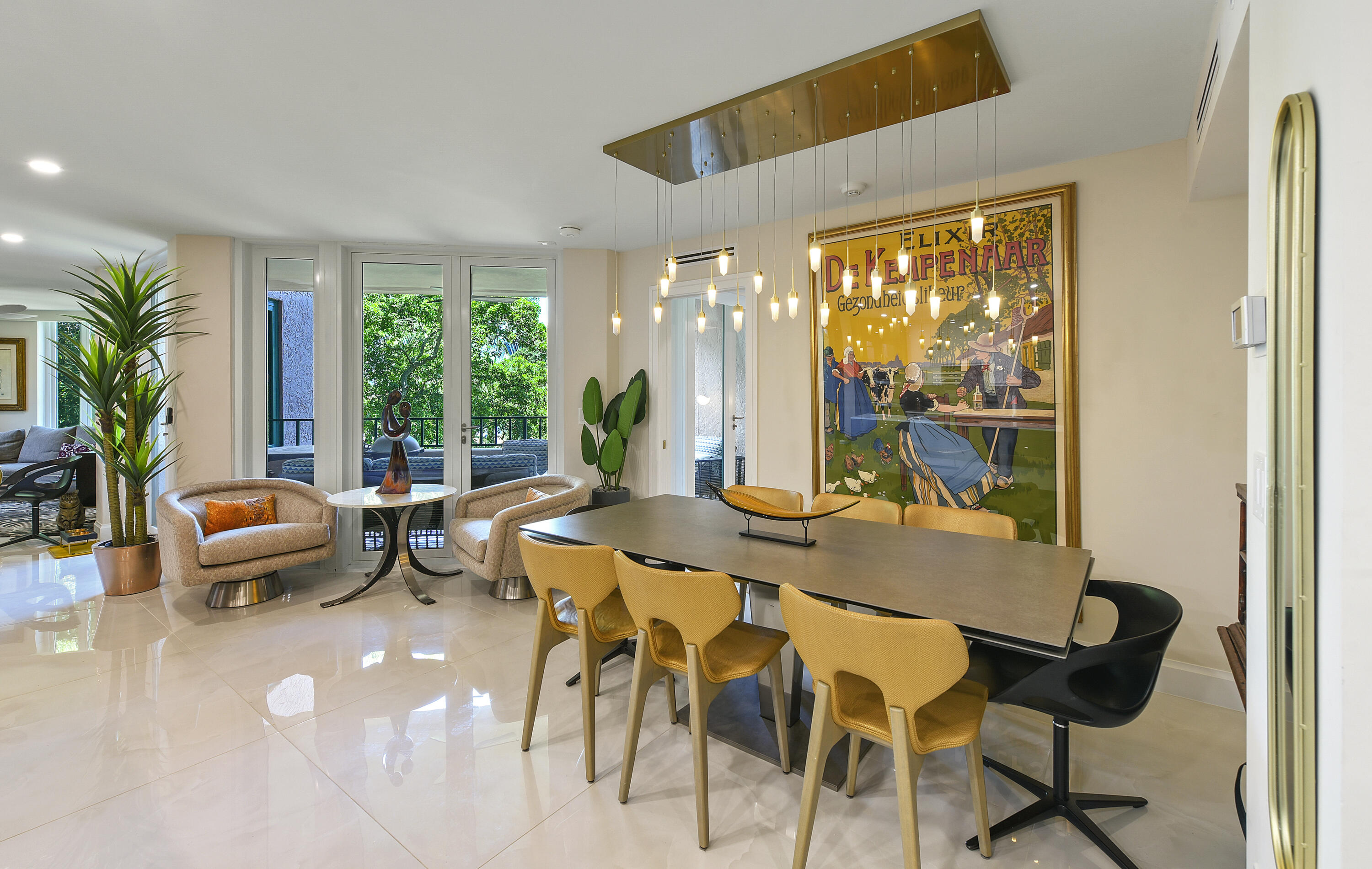 100 SE 5th Avenue 306