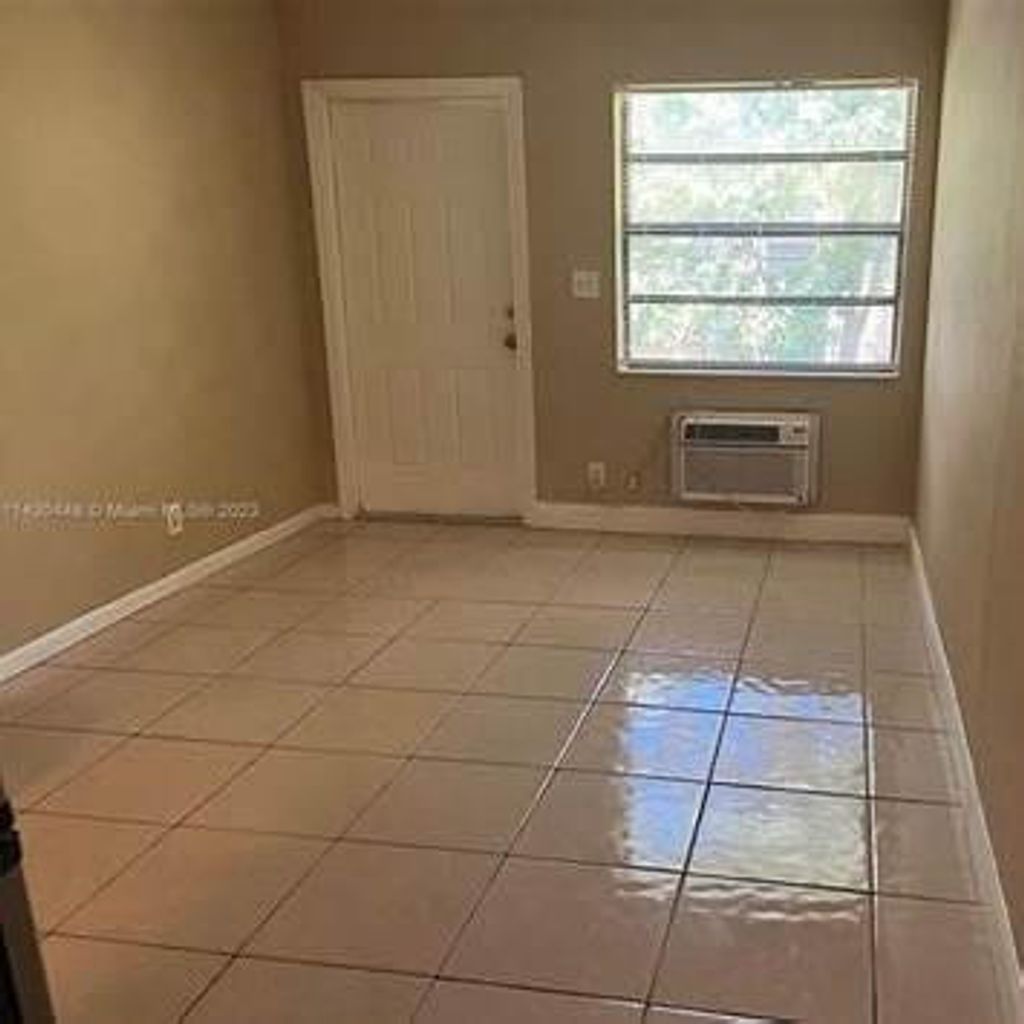 Photo of 2707 NW 15th Street #2, Fort Lauderdale, FL 33311 (MLS # F10550855)