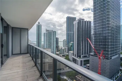 45 SW 9th St Unit 2604, Miami, FL MLS: F10497732